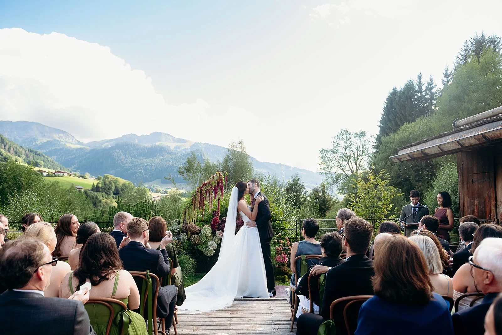 luxury-editorial-destination-wedding-photographer-hotel-alpaga-megeve-french-alps-france_cleyaasulon-6313.jpg