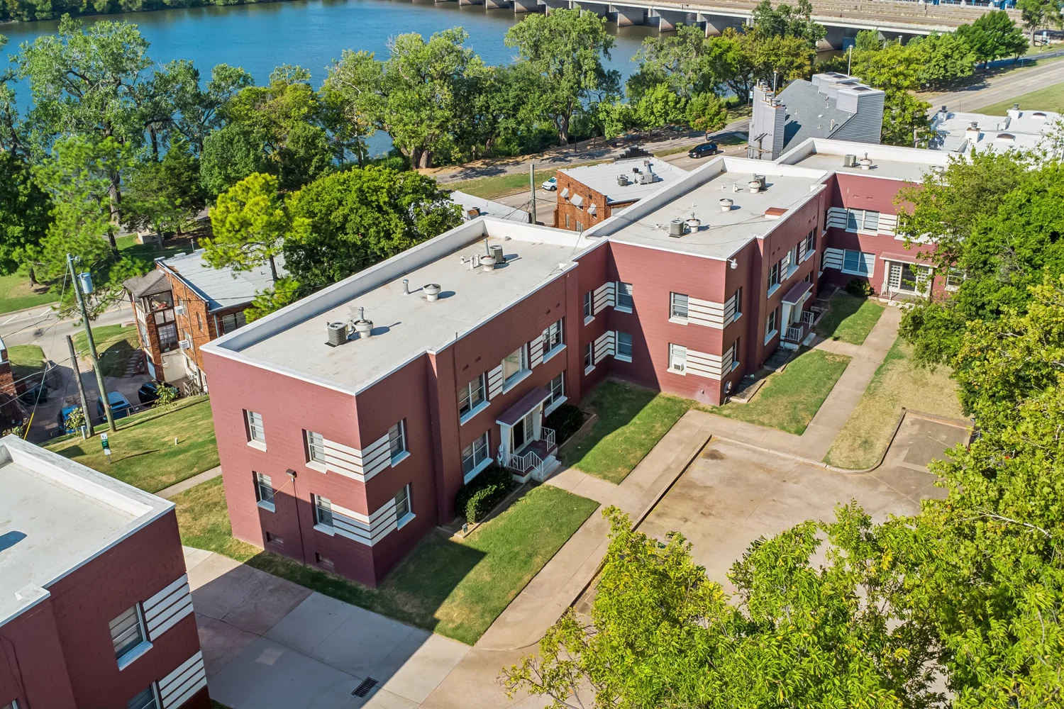 River Ridge Apartments | Tulsa, OK | Mid-Century Modern Living in the ...