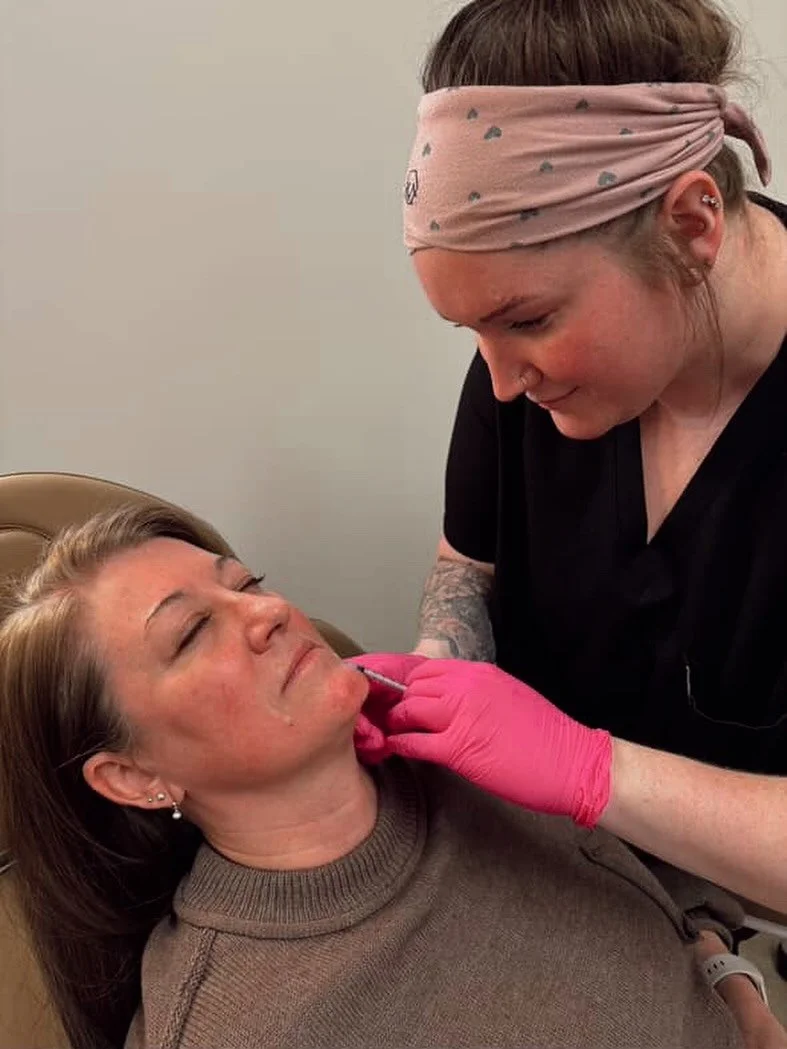 Subtle, beautiful, and personalized &mdash; that&rsquo;s the art of injectables. Our injector team takes a tailored approach to every treatment to help you look refreshed and confident, never overdone. 🤍
✨ Pictured: @glowtoxtay
