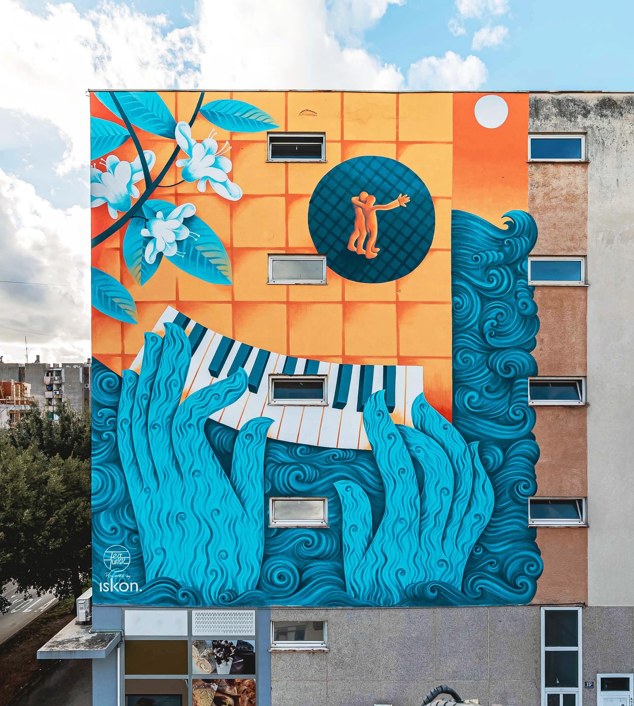 AT016_tea-jurisic_london-mural-festival-9.jpg