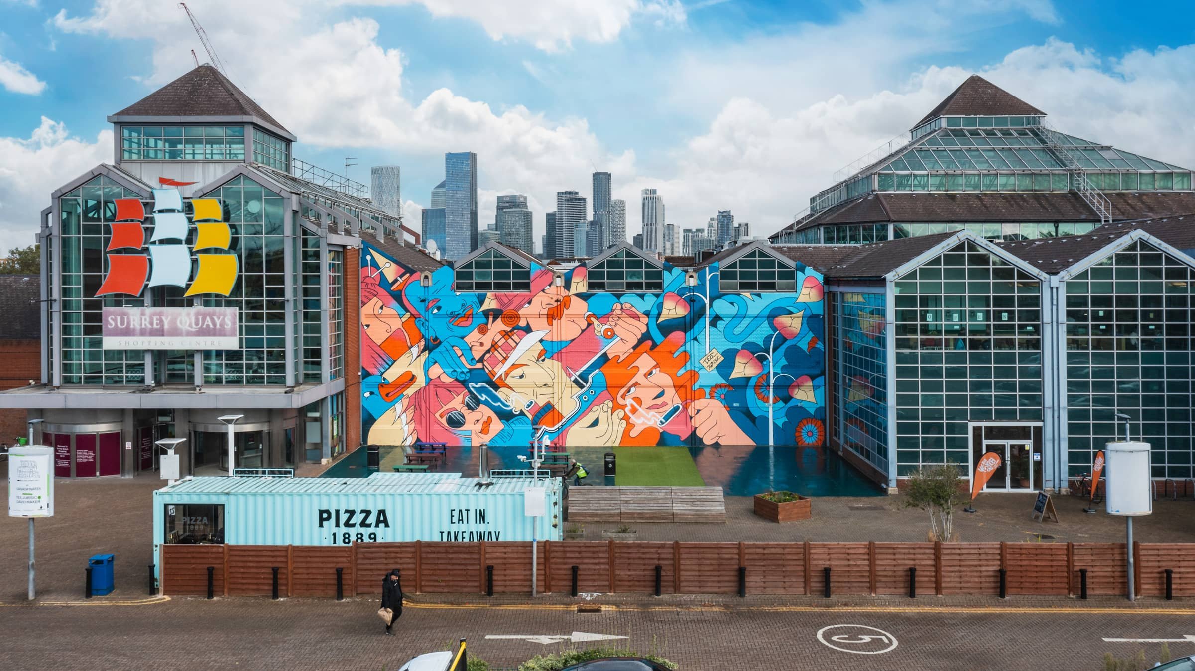 AT016_tea-jurisic_london-mural-festival-20.jpg
