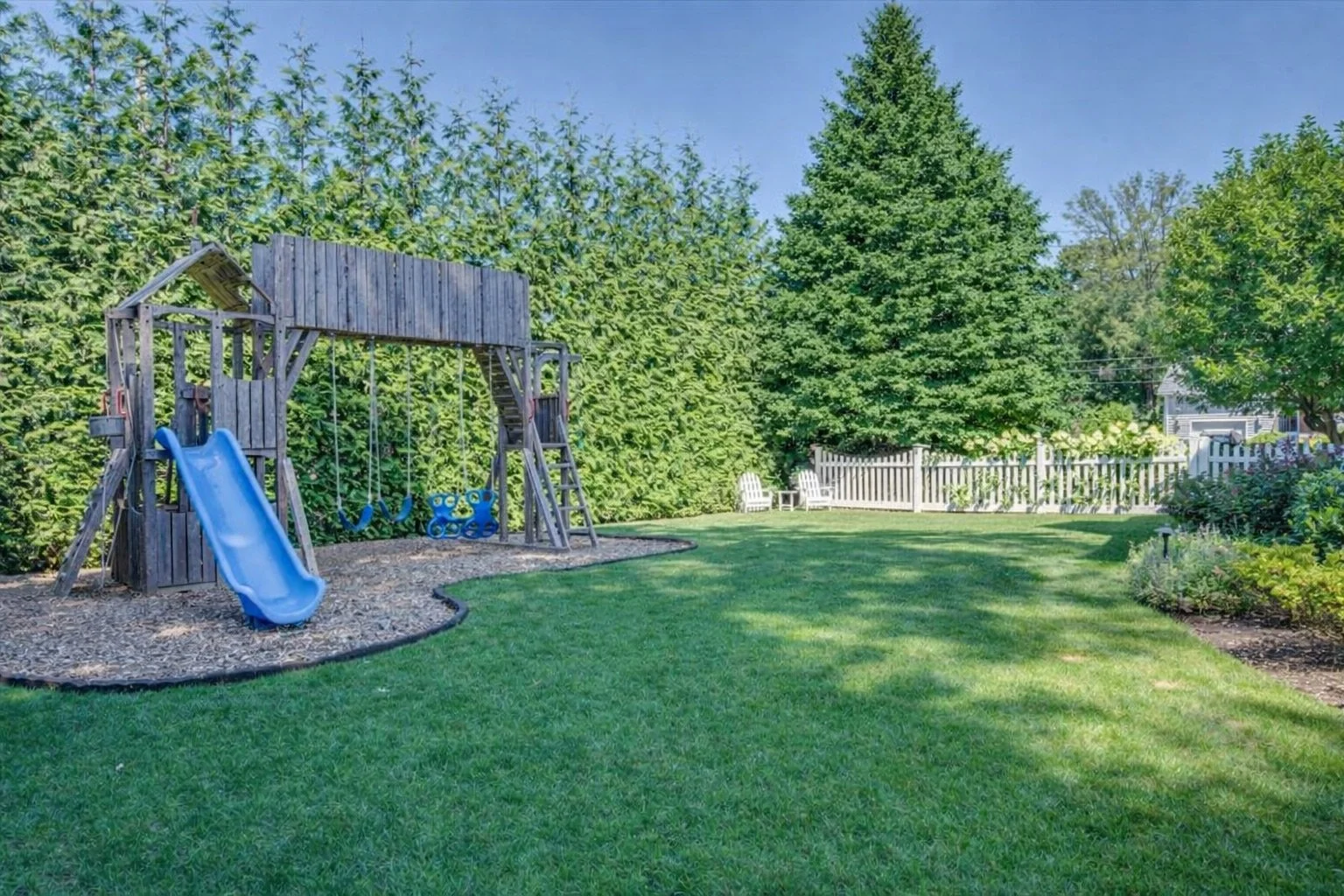 Edited yard with swingset_to use (1).jpeg