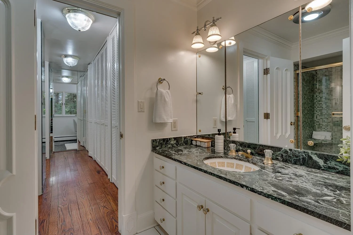 026-045-bathroom-1500x1000.jpg
