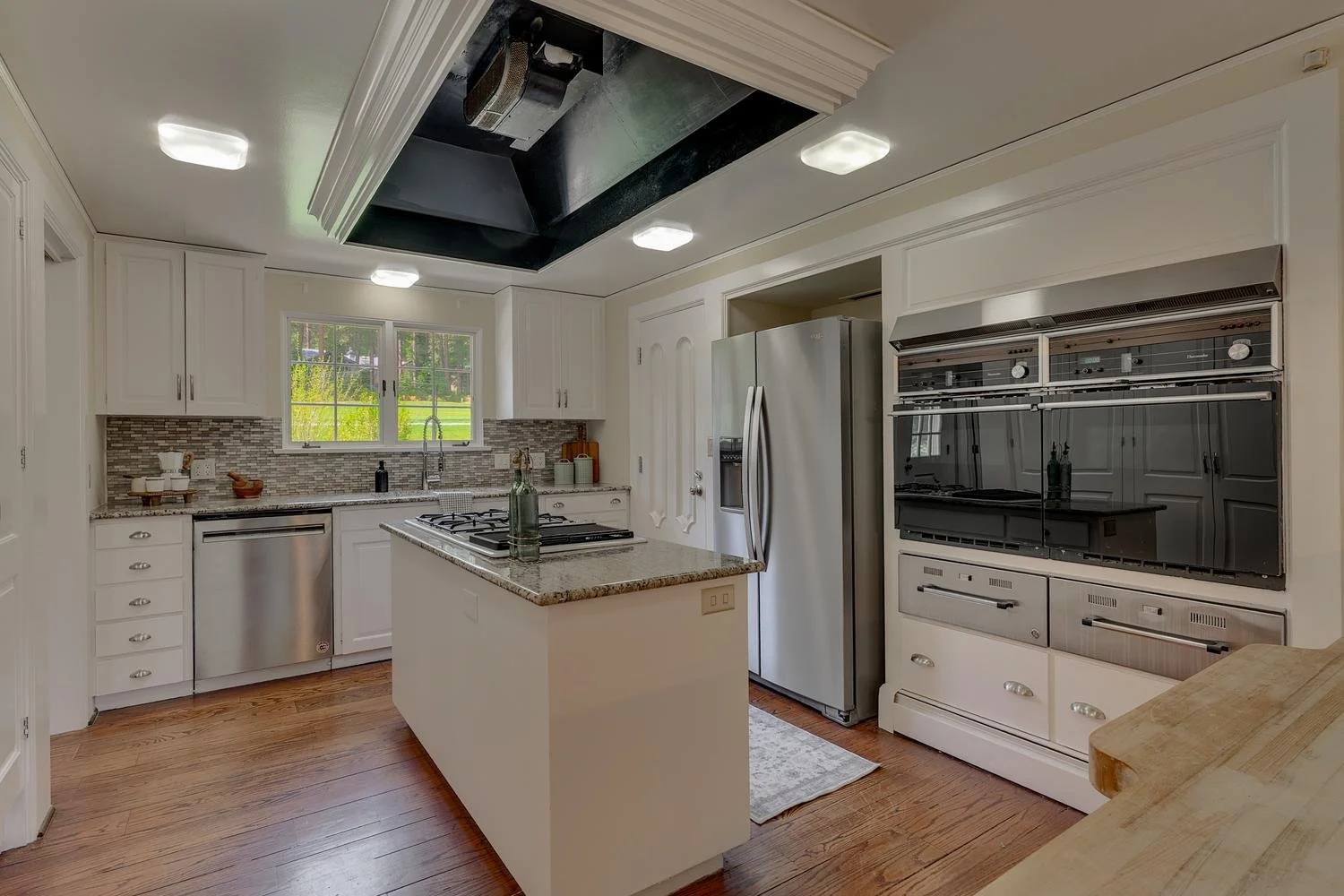 016-012-kitchen-1500x1000.jpg