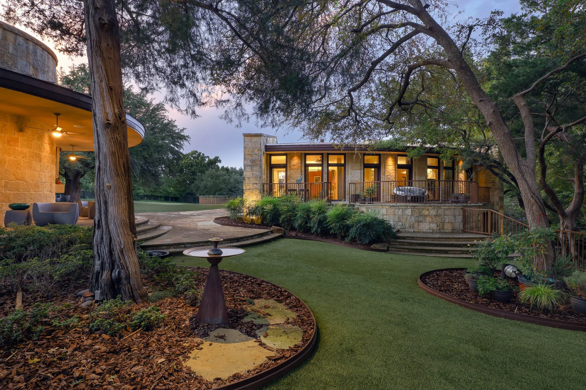 ja2photo-5110_park_exteriors-015 (1).jpg