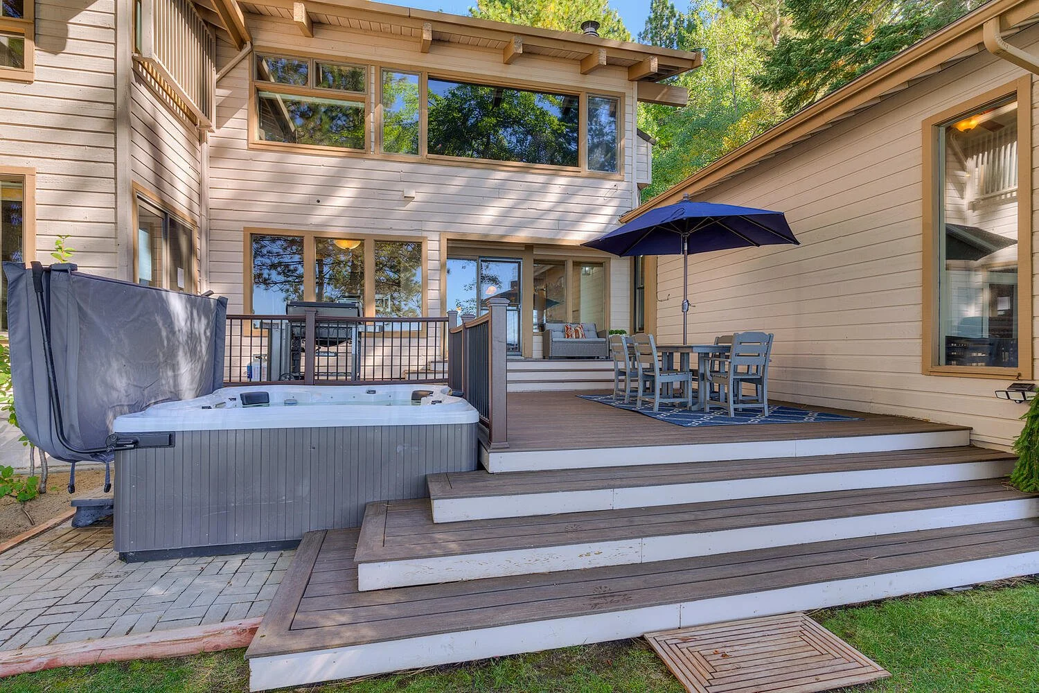 sandy_shores-large-068-149-patio_towards_house-1500x1000-72dpi.jpg