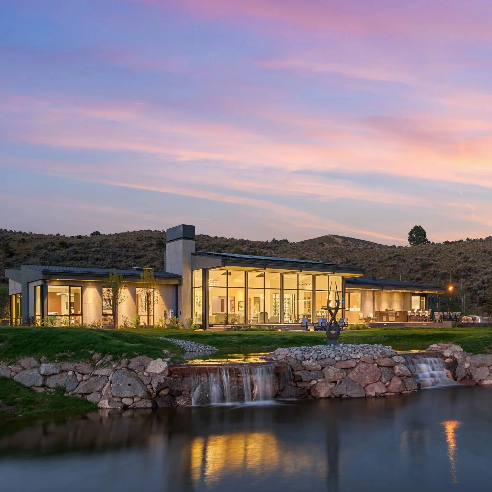 4 BEDS | 5 BATHS | 5,095 SQ. FT. $22,500,000