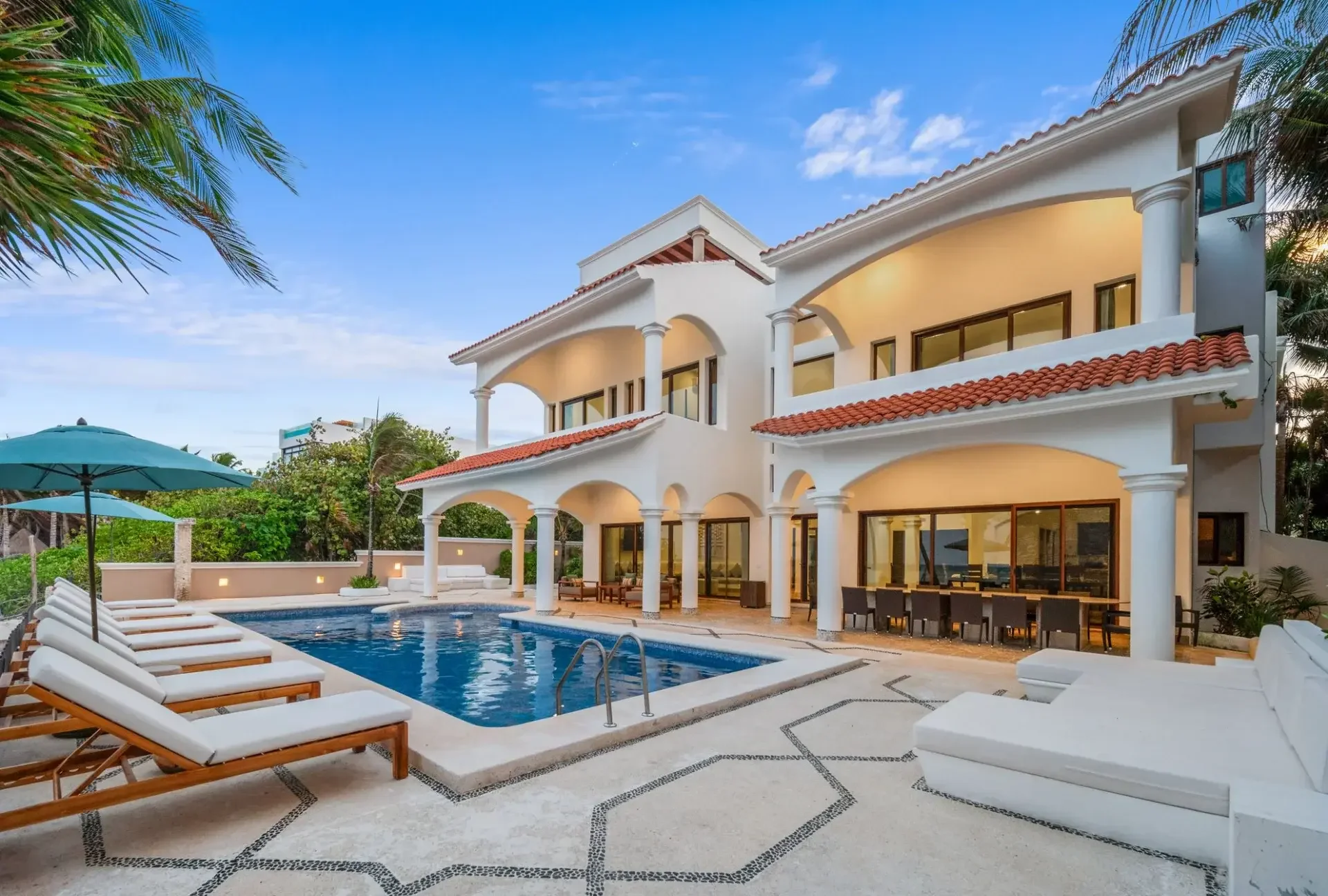 10 BEDS | 10 BATHS | 0.37 ACRES | SOLIMAN BAY< MEXICO