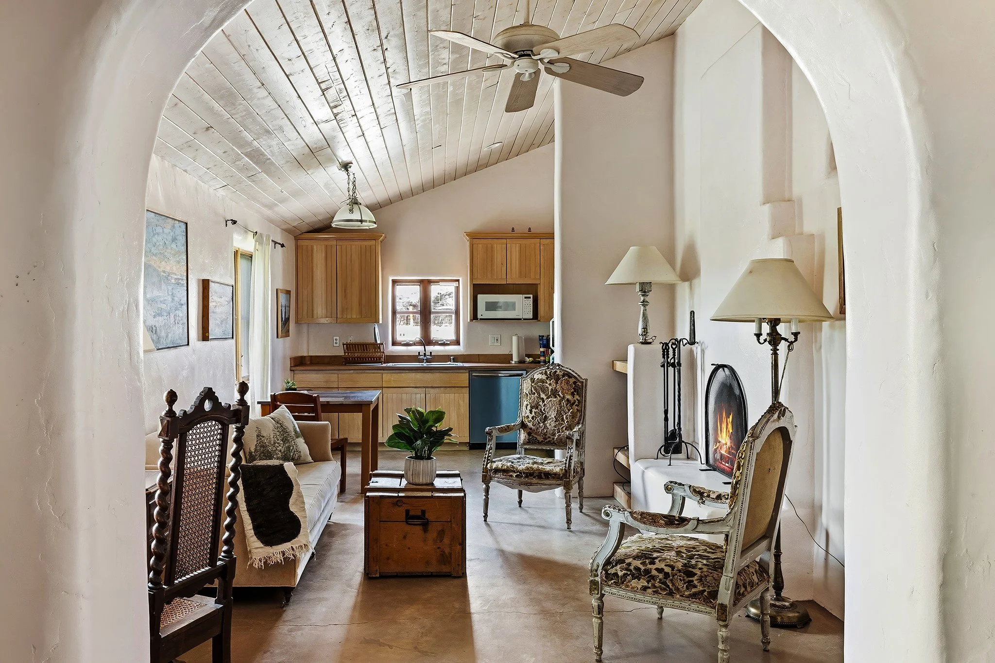 Abiqiu Farms Art Barn13.jpg