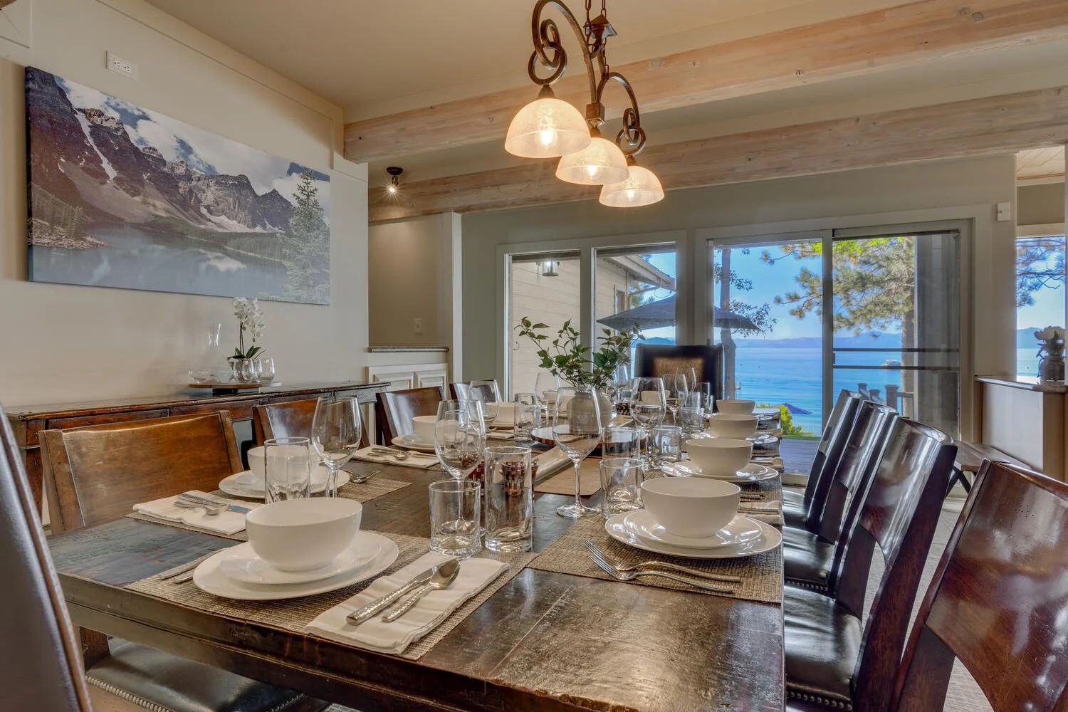 sandy_shores-large-064-151-dining_room_detail-1500x1000-72dpi.jpg