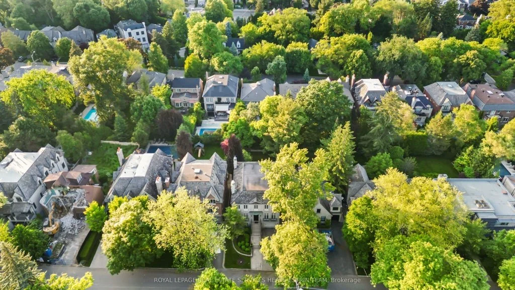 5 BEDS | 7 BATHS | 7,500 SQ. FT. $5,895,000