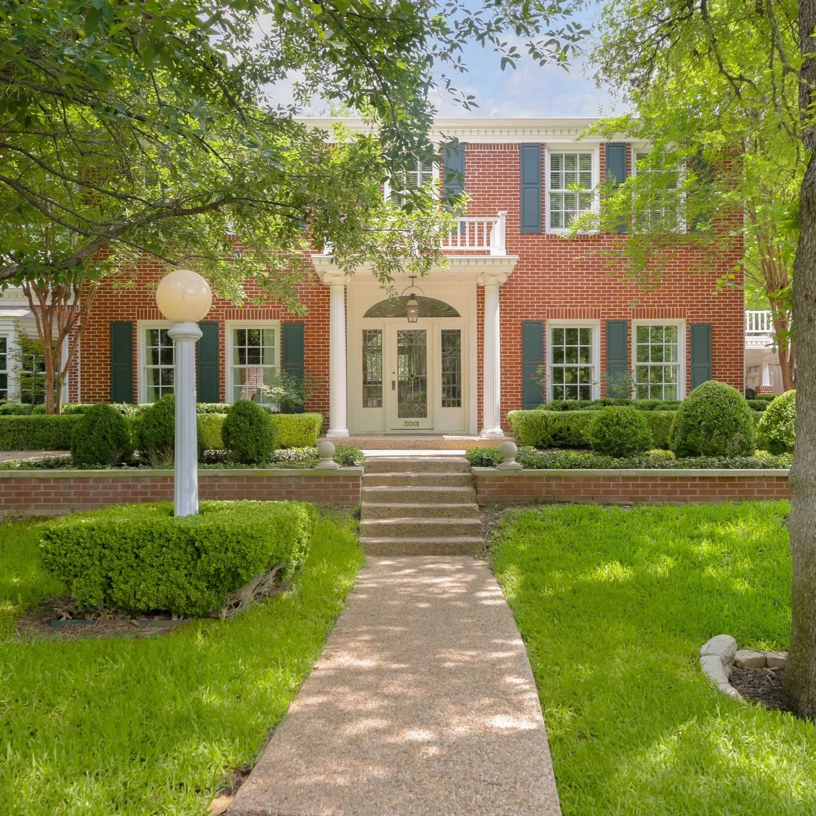 4 BEDS | 3.5 BATHS | 5,021 SQ. FT. PRICE UPON REQUEST