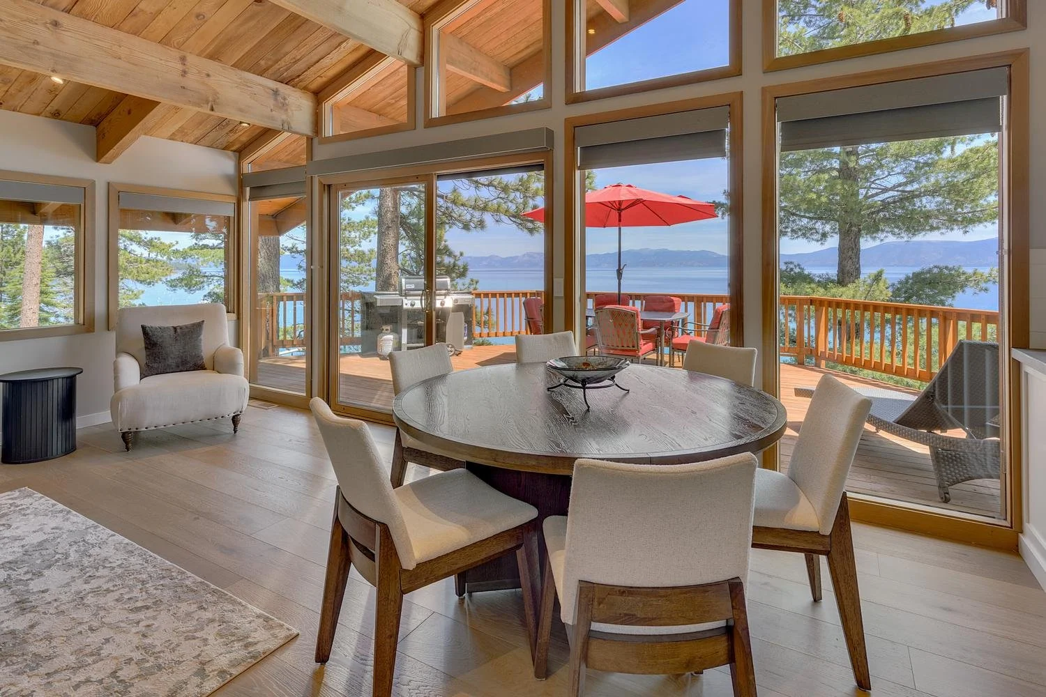 012-022-dining_room-1500x1000.jpg
