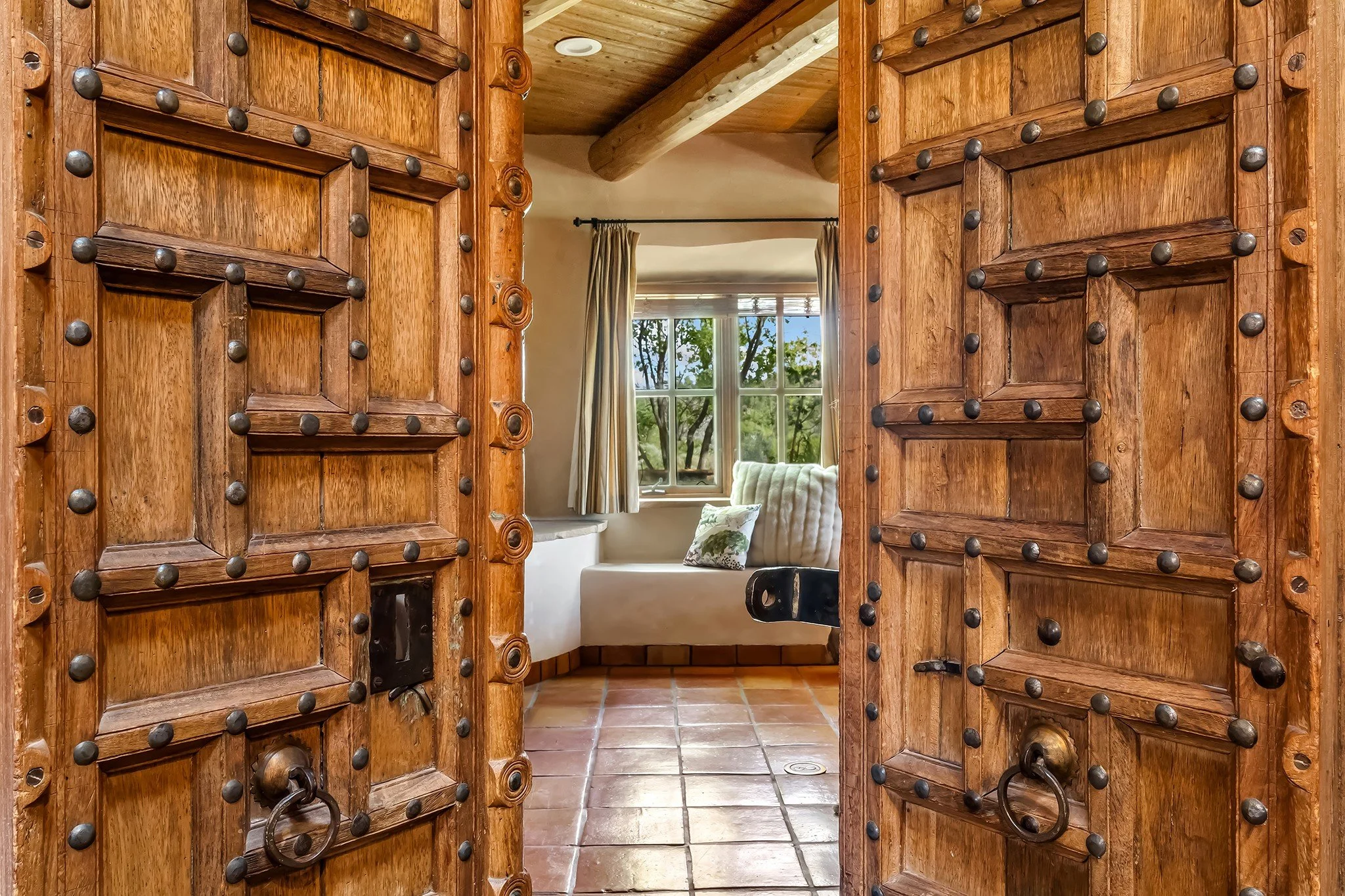 Abiqiu Farms Guest House_27.jpg