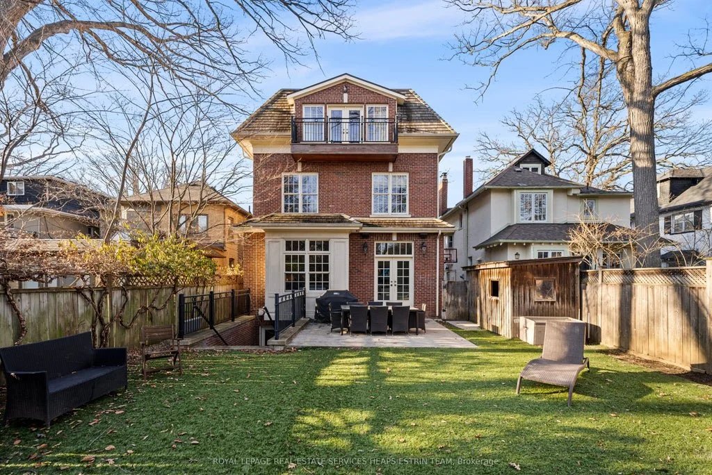 5 + 1 BEDS | 6 BATHS | 3,500-5,000 SQ. FT. $5,495,000