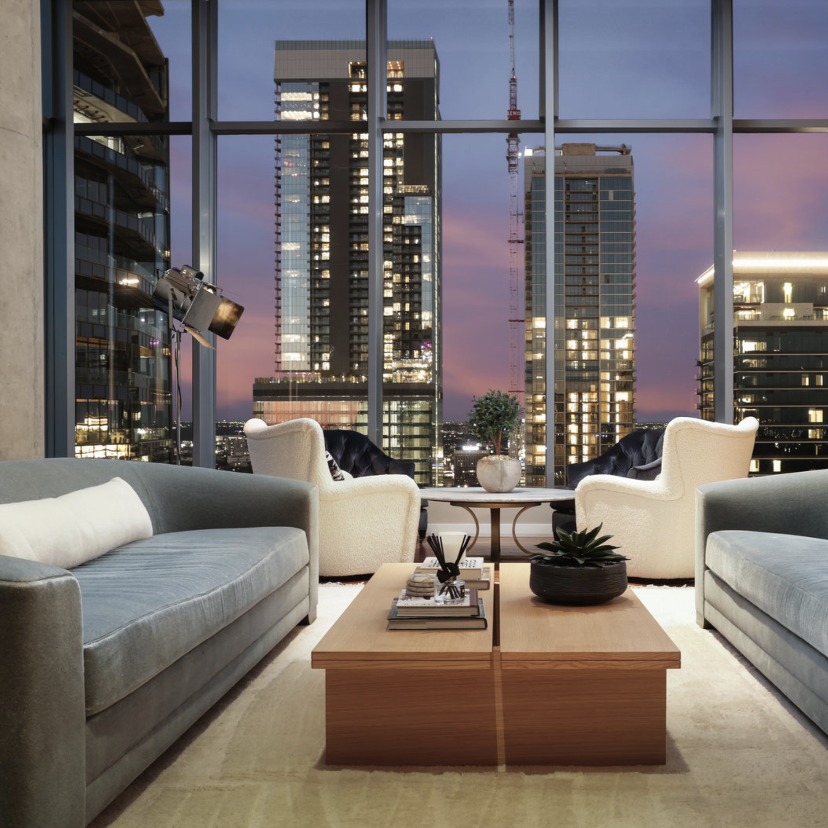 3 BEDS | 3.5 BATHS | 3,562 SQ. FT. $5,995,000