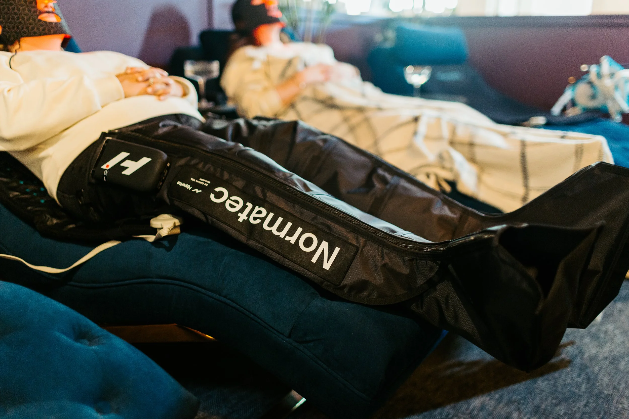 A biohacking lounge