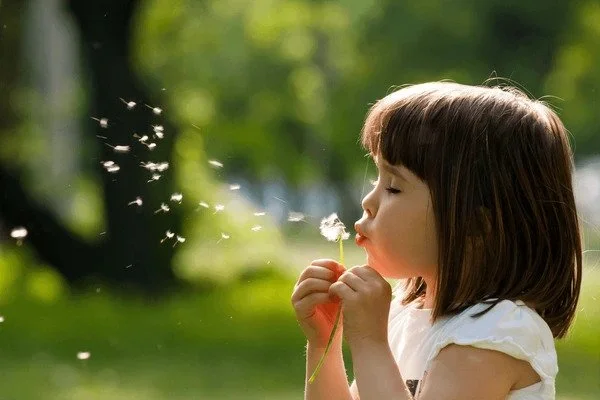 Breathe Easy, Smile Bright: How Allergy Season Can Impact Your Child’s Oral Health