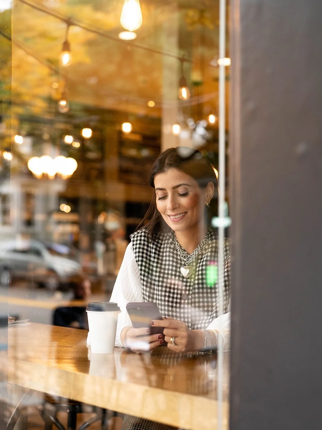 If you&rsquo;re considering a fresh start in the new year, I can&rsquo;t recommend @thelookeditor enough. Having my colors done was incredibly clarifying, and understanding which patterns, textures, and hues suit me best has made getting dressed so m