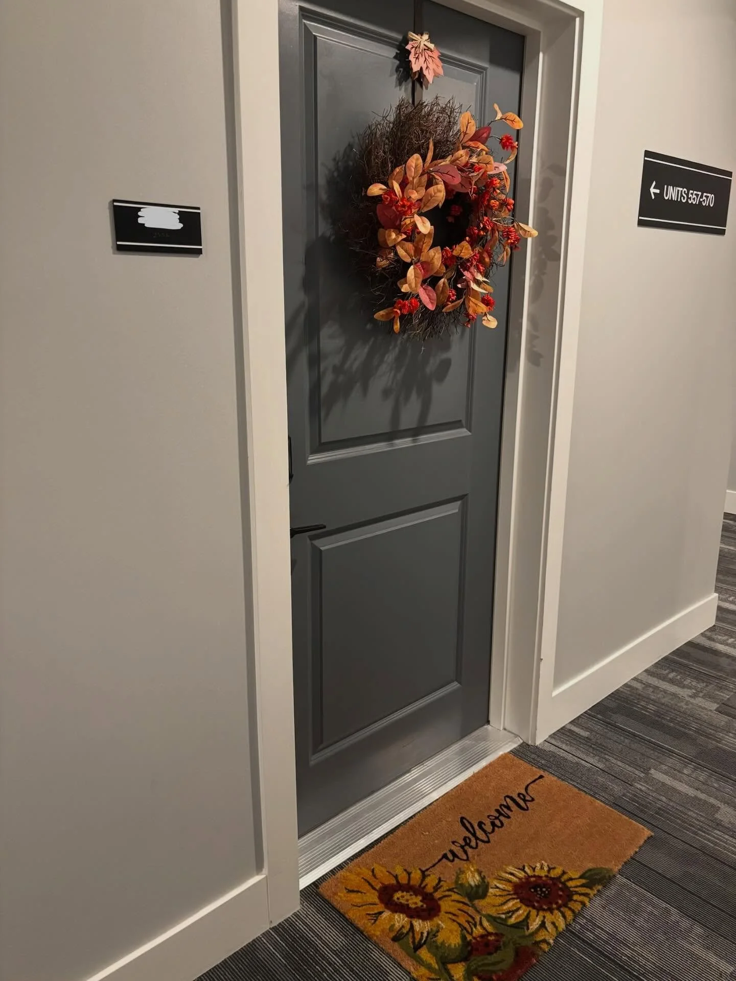 πβ¨ Our residents are showing off their amazing creativity with some seriously cute door décor — from spooky vibes to cozy fall themes, every door has its own personality! ππ»
We’re loving seeing all the festive touches around the