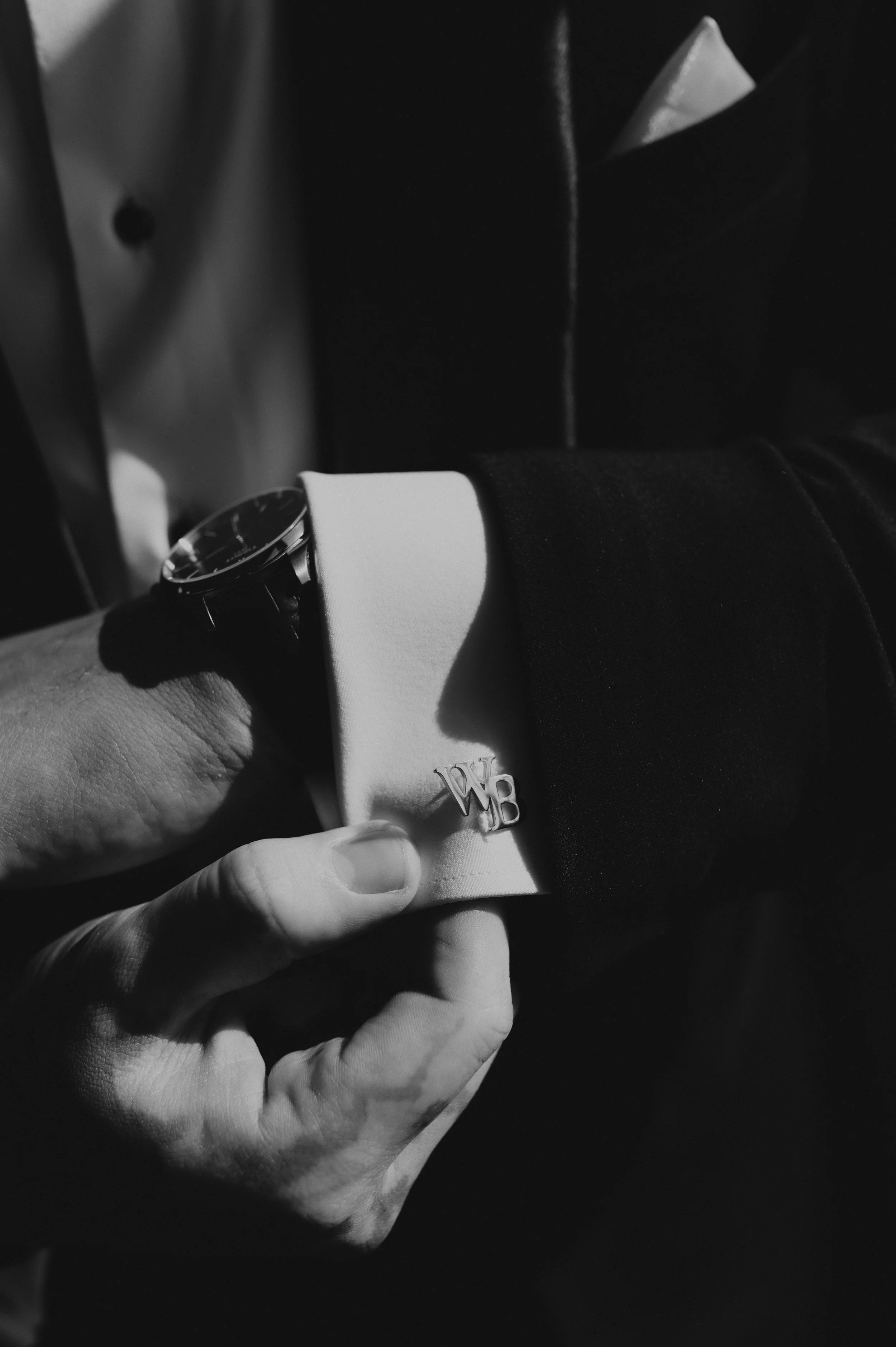 E & B getting ready moments-7955.jpg