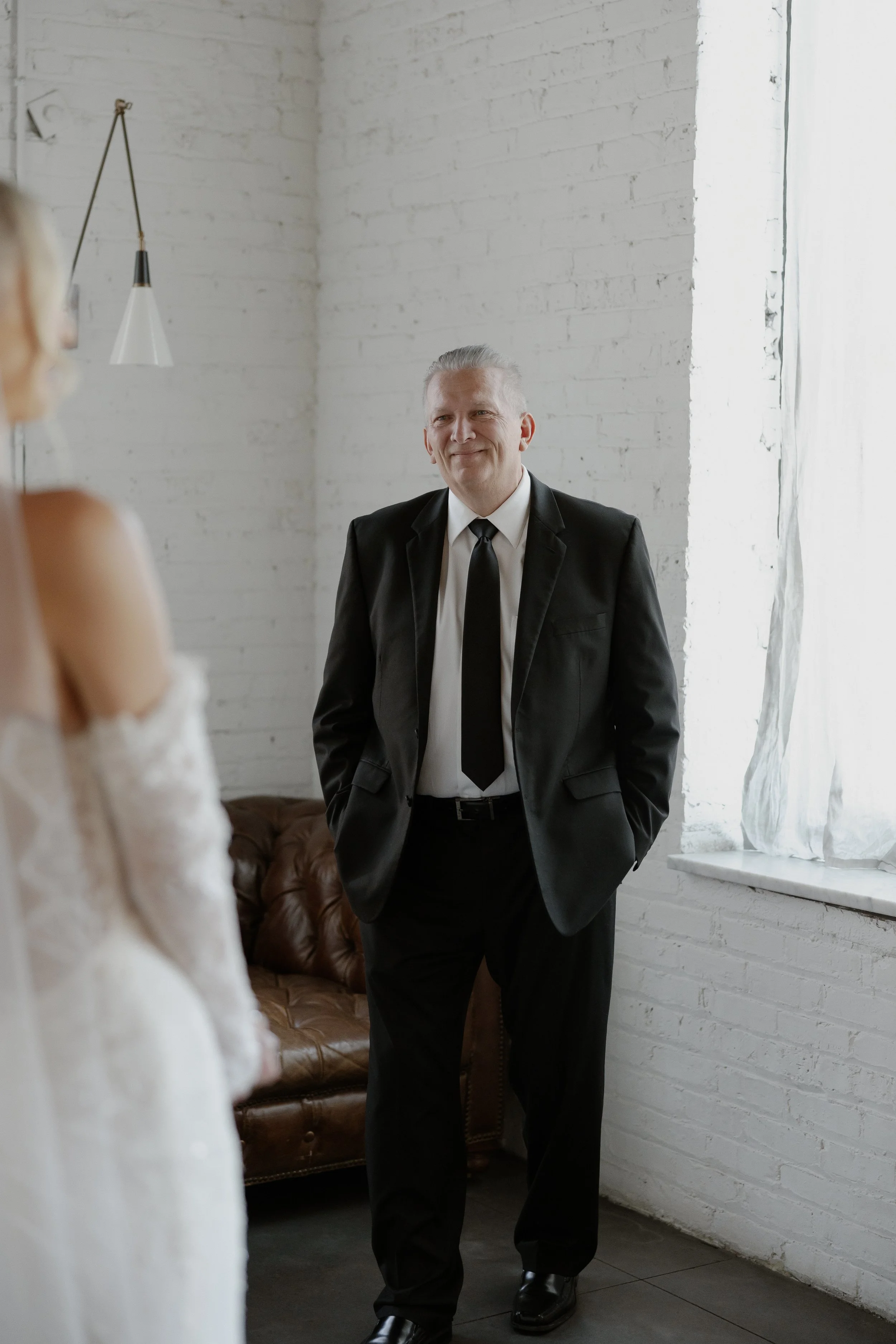 E & B getting ready moments-4532.jpg