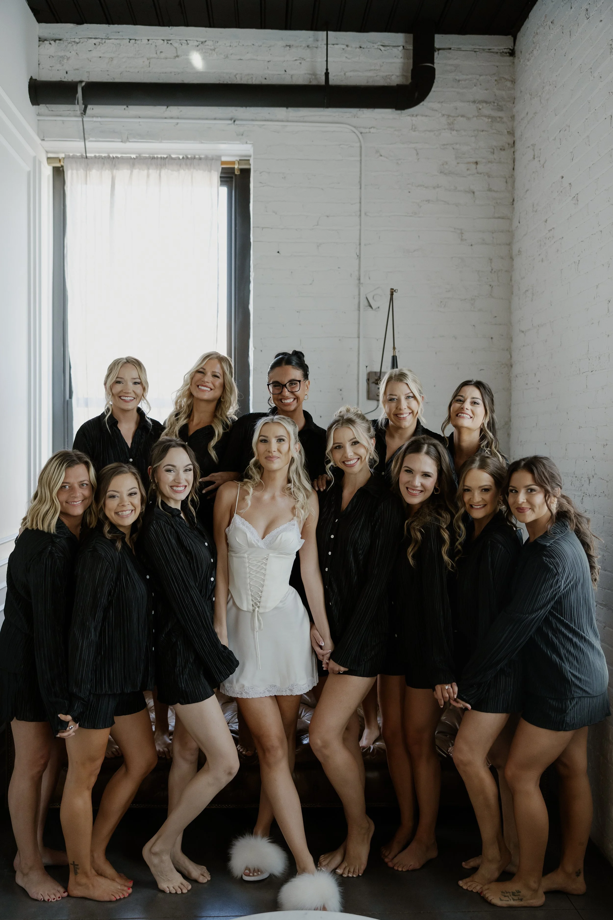 E & B getting ready moments-4195.jpg