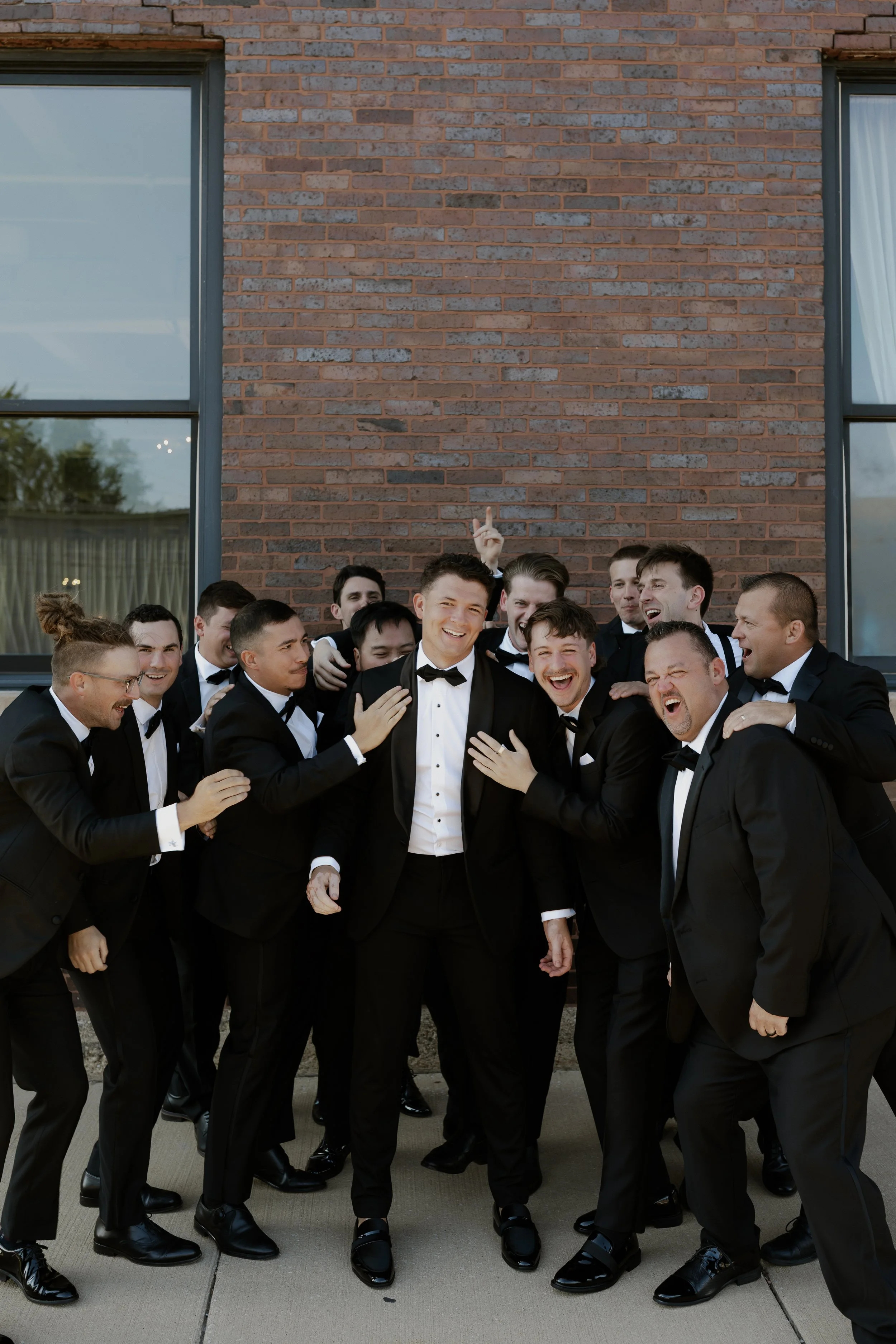 E & B family & friends-9080.jpg