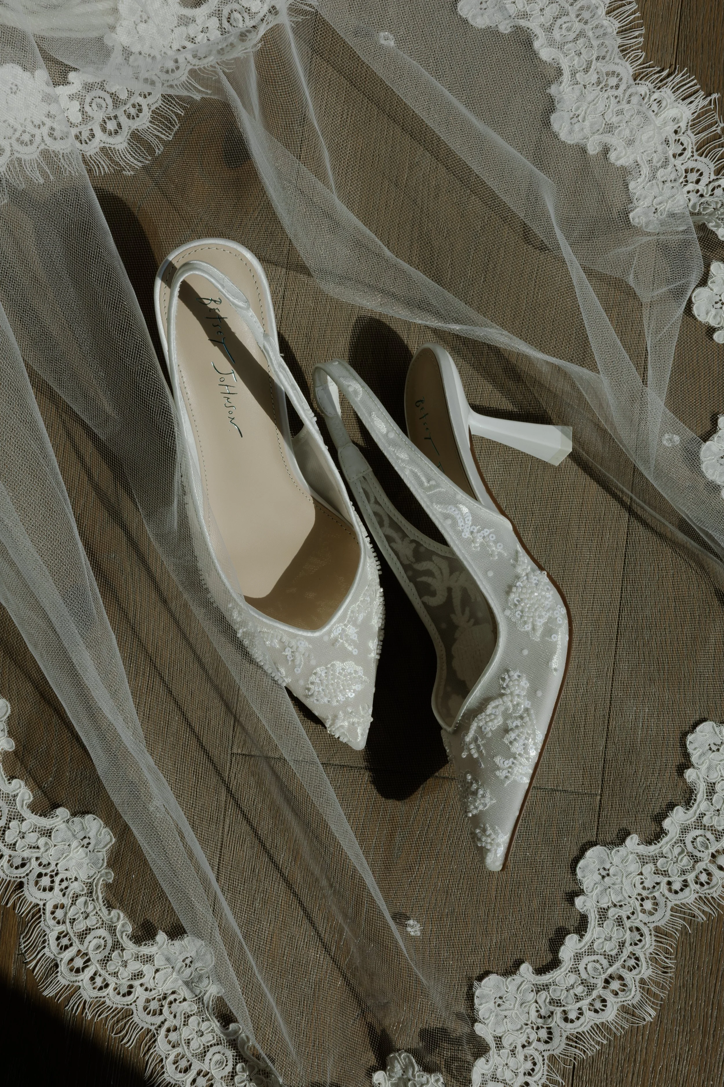 E & R Getting Ready Moments-2477.jpg