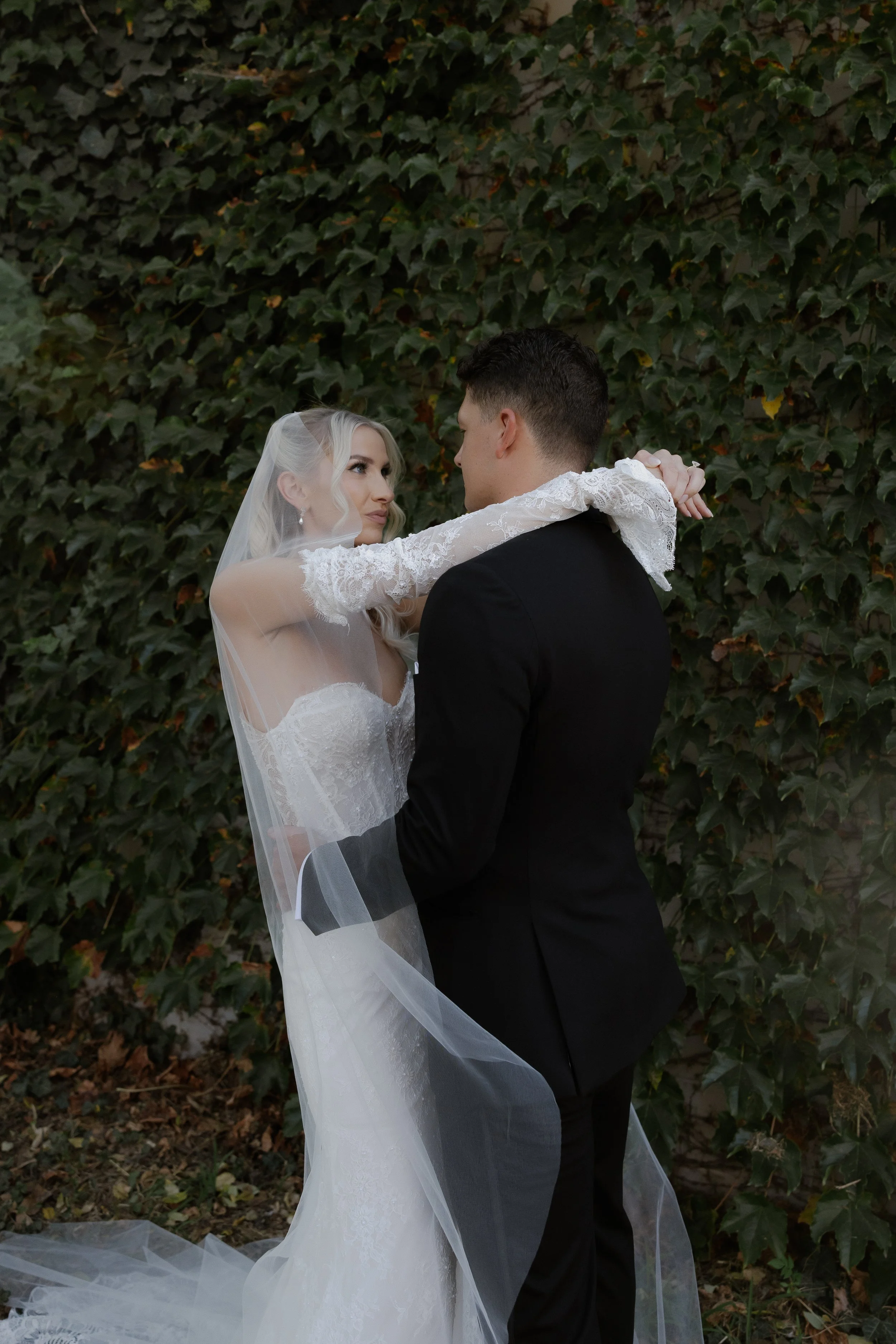 E & B bride & groom-6172.jpg