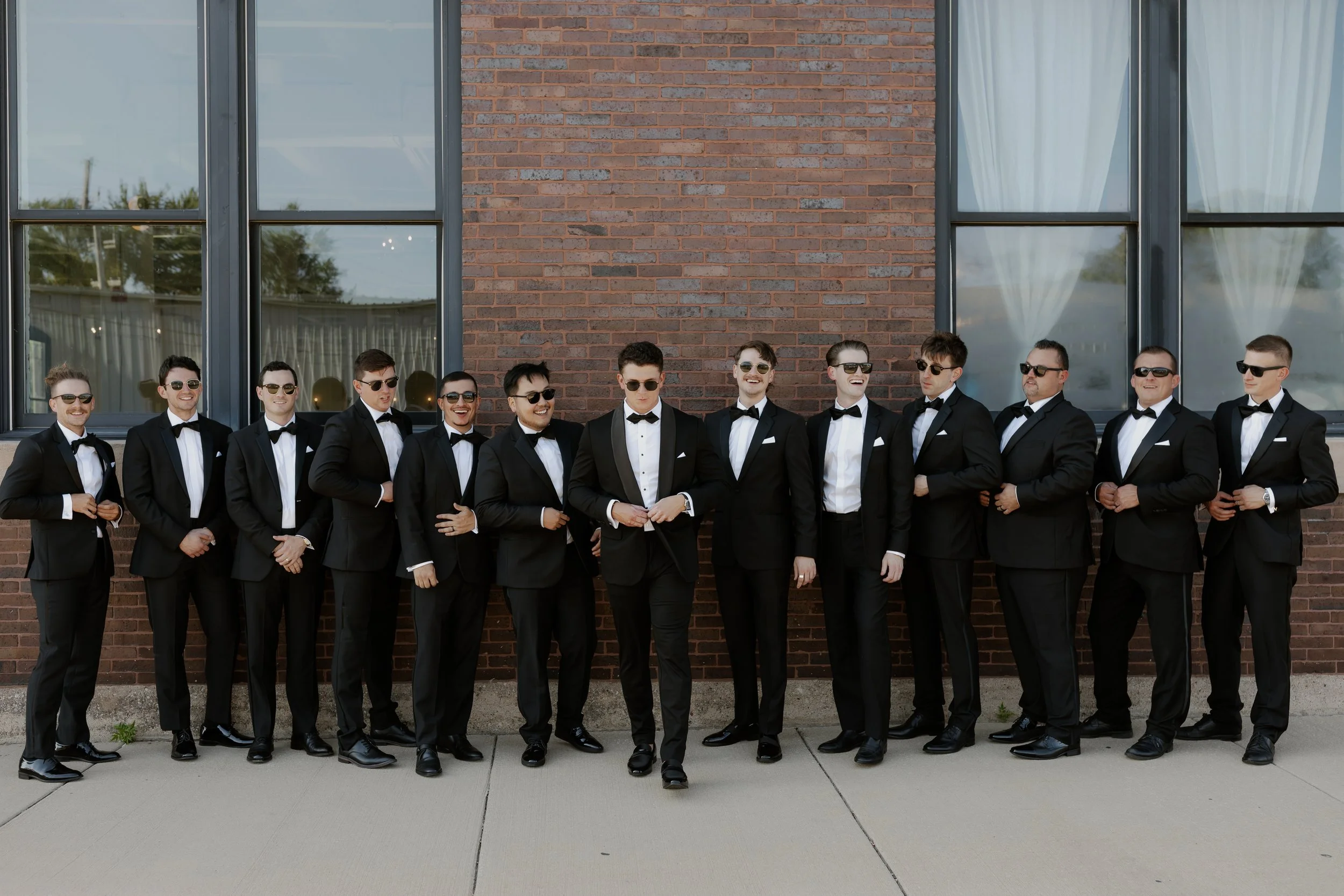 E & B family & friends-9039.jpg