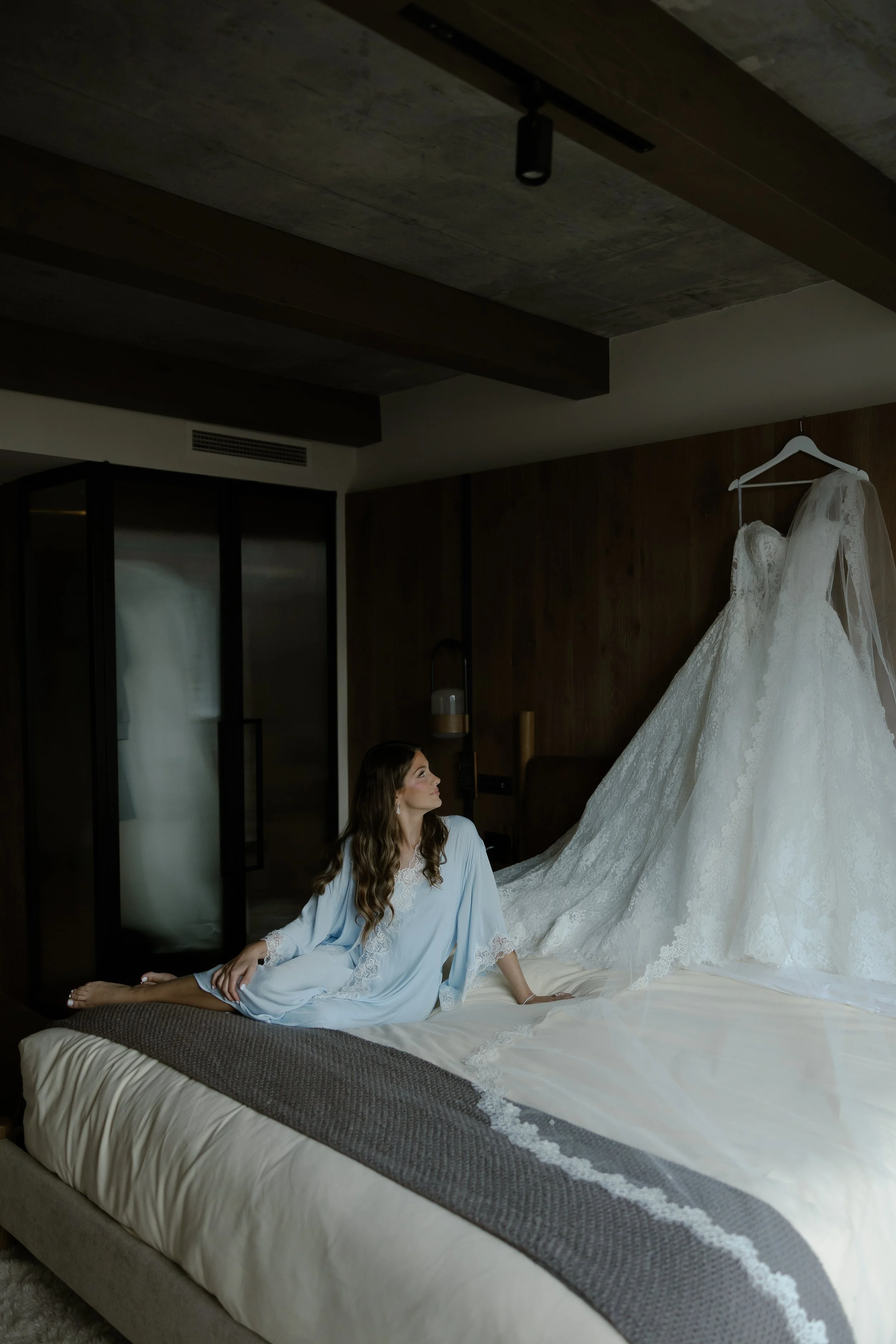 E & R Getting Ready Moments-2783.jpg