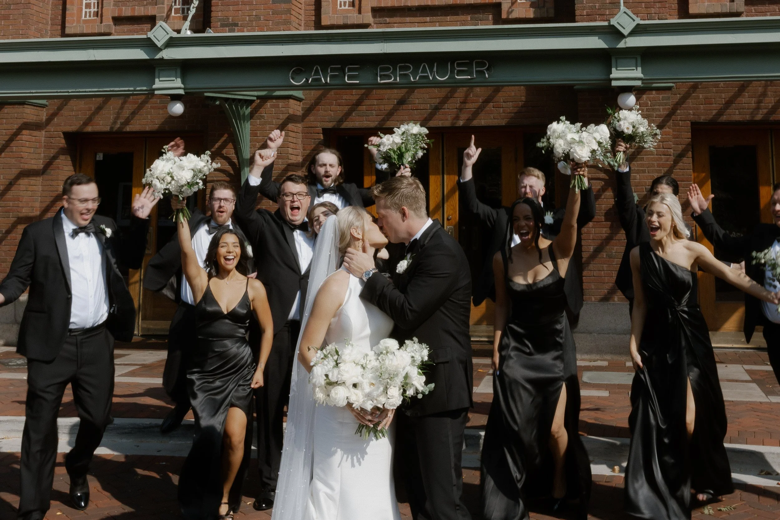 J & T family + friends-0294.jpg