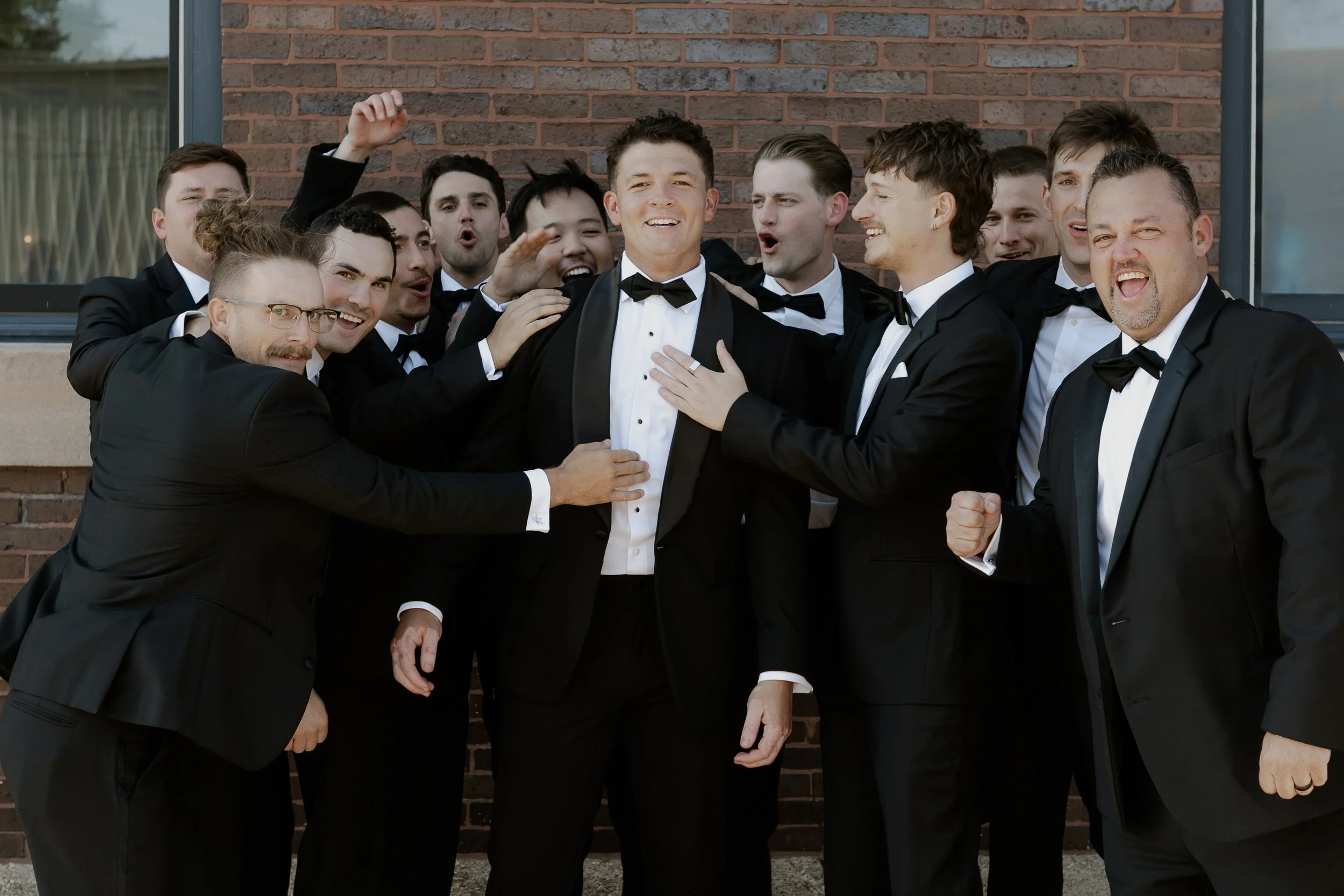 E & B family & friends-9059.jpg