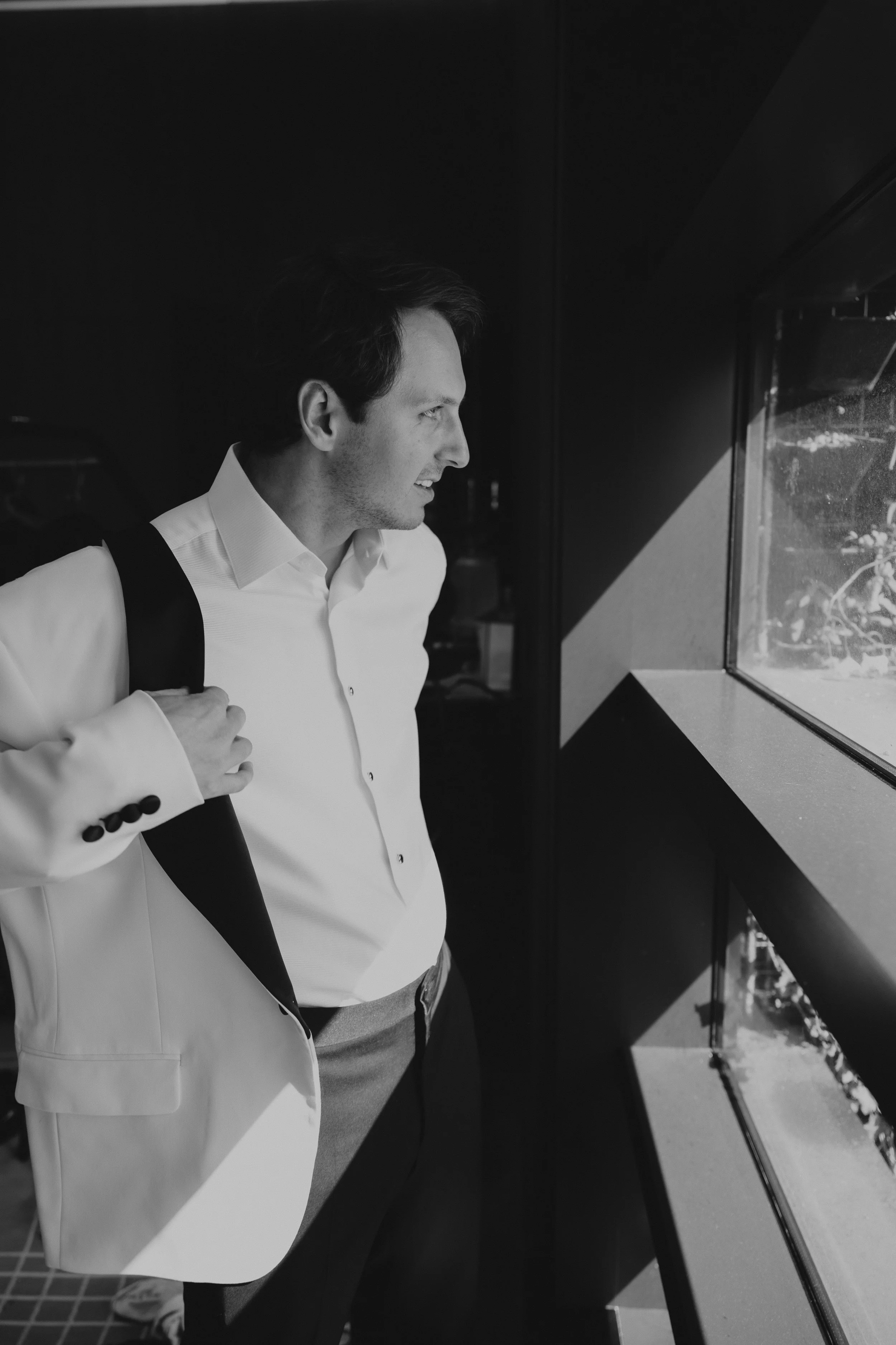 E & R Getting Ready Moments-2115-2.jpg