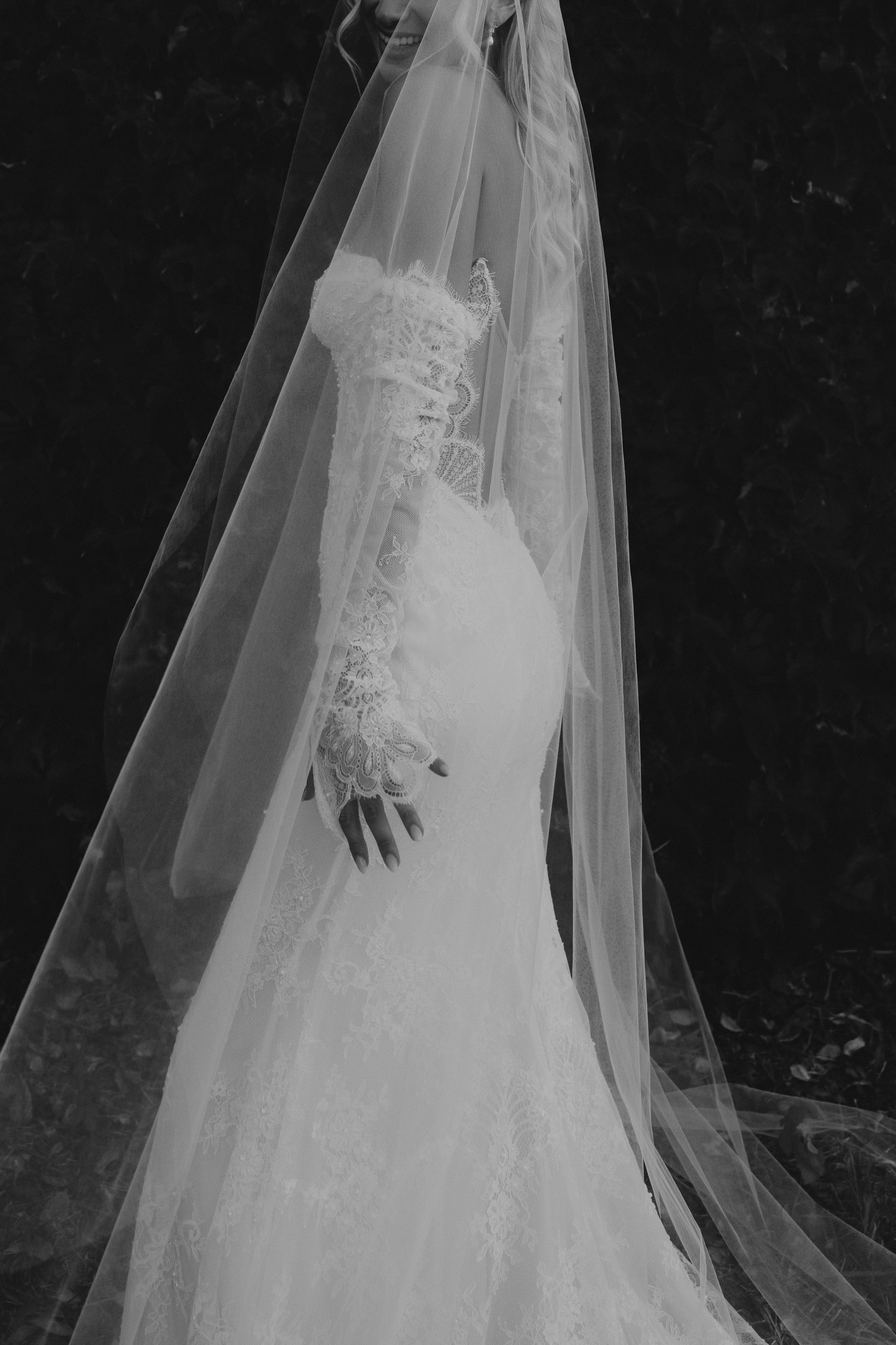 E & B bride & groom-6296-2.jpg