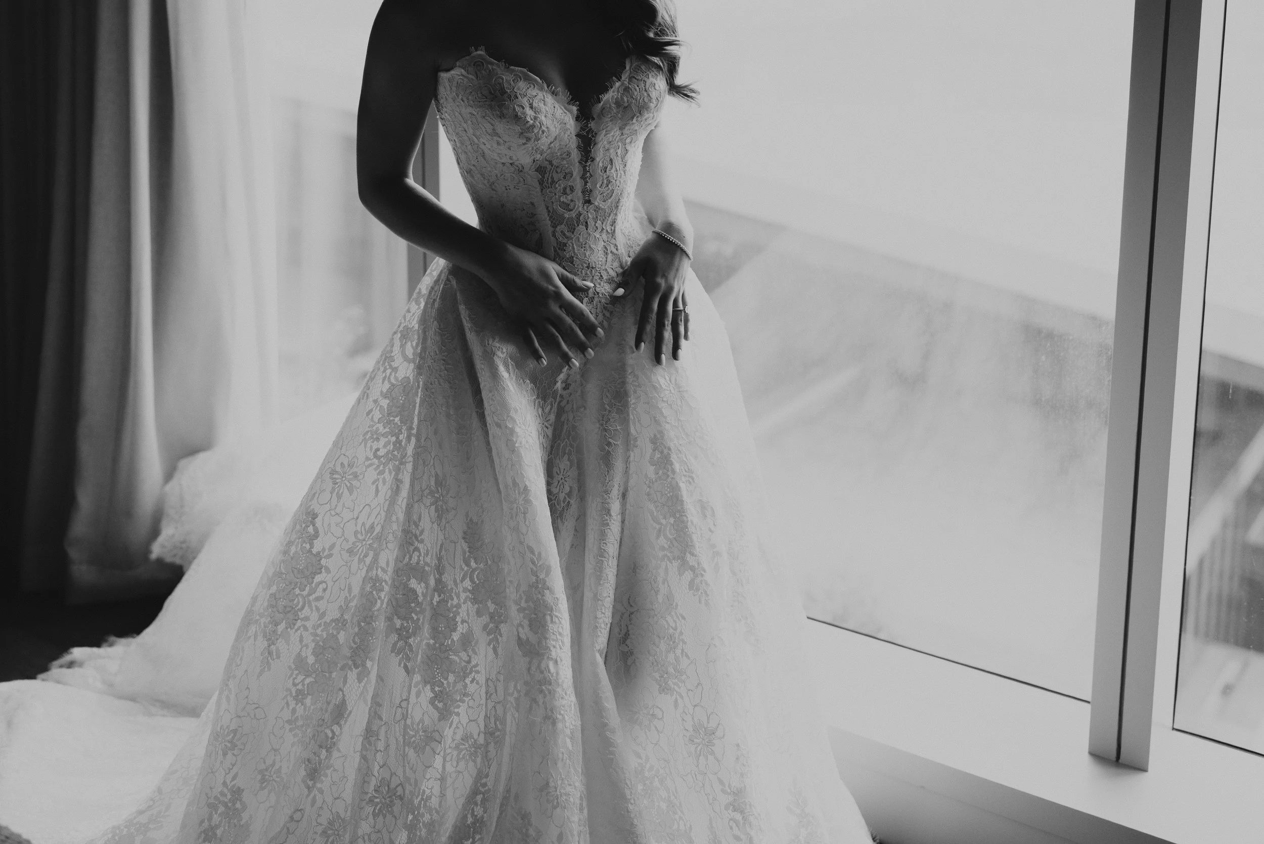 E & R Getting Ready Moments-2893-2.jpg