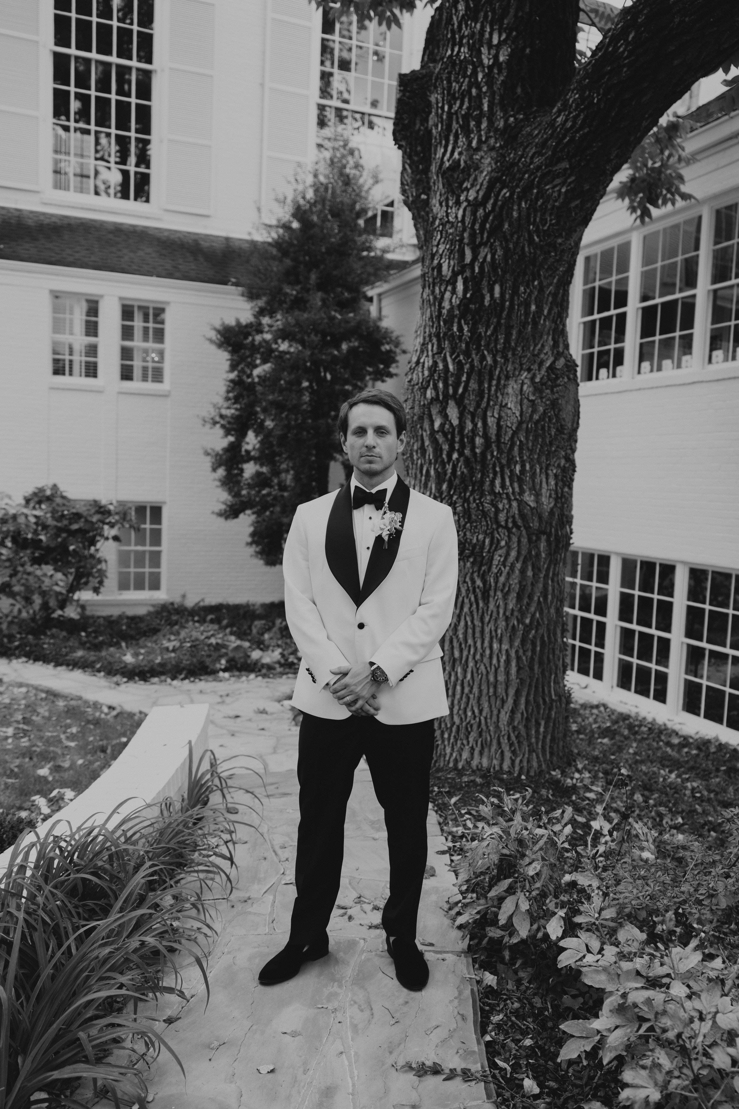 E & R Bride & Groom-2807-2.jpg