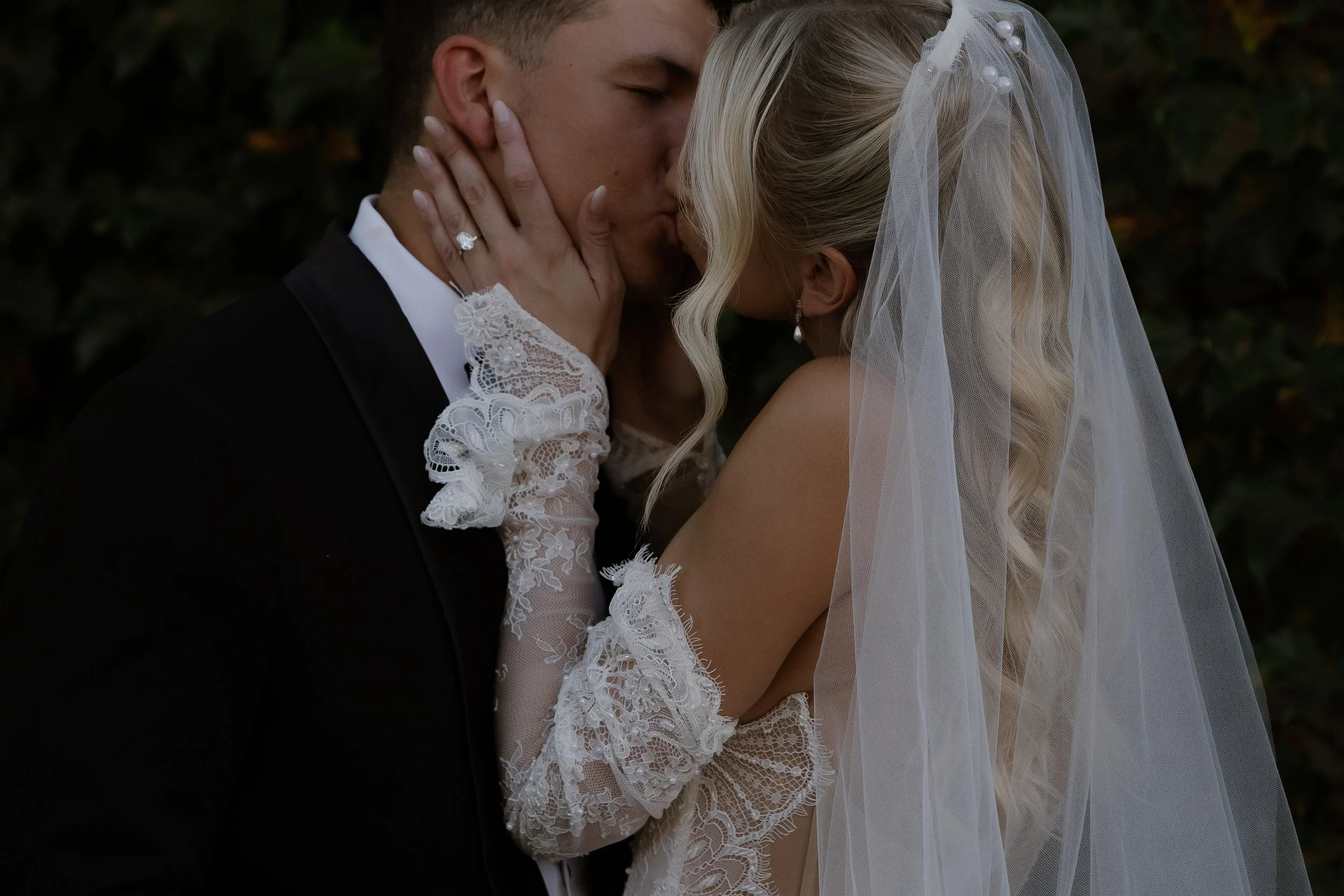 E & B bride & groom-6323.jpg