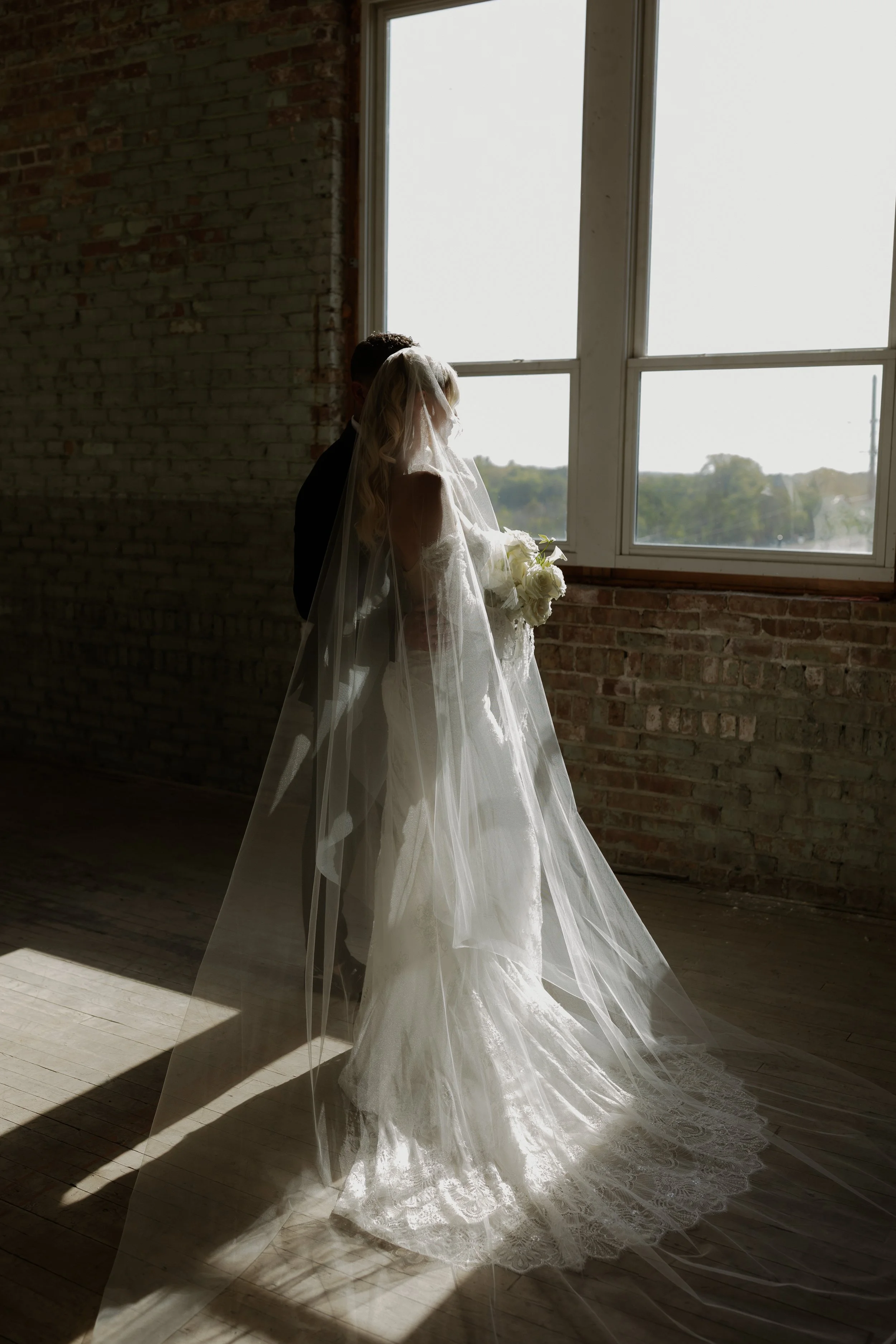 E & B bride & groom-8784.jpg