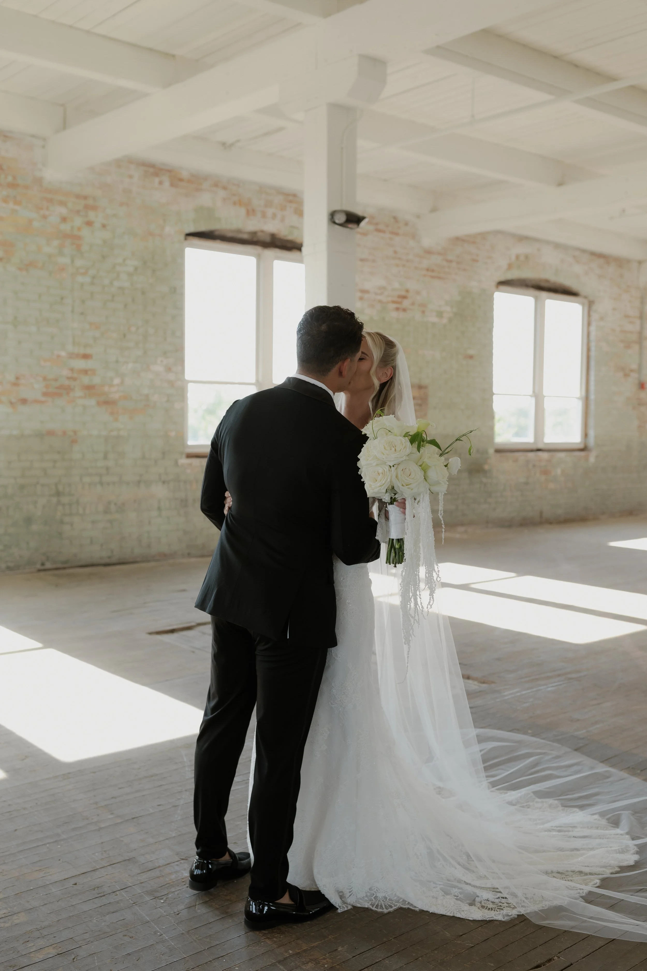 E & B bride & groom-8720.jpg