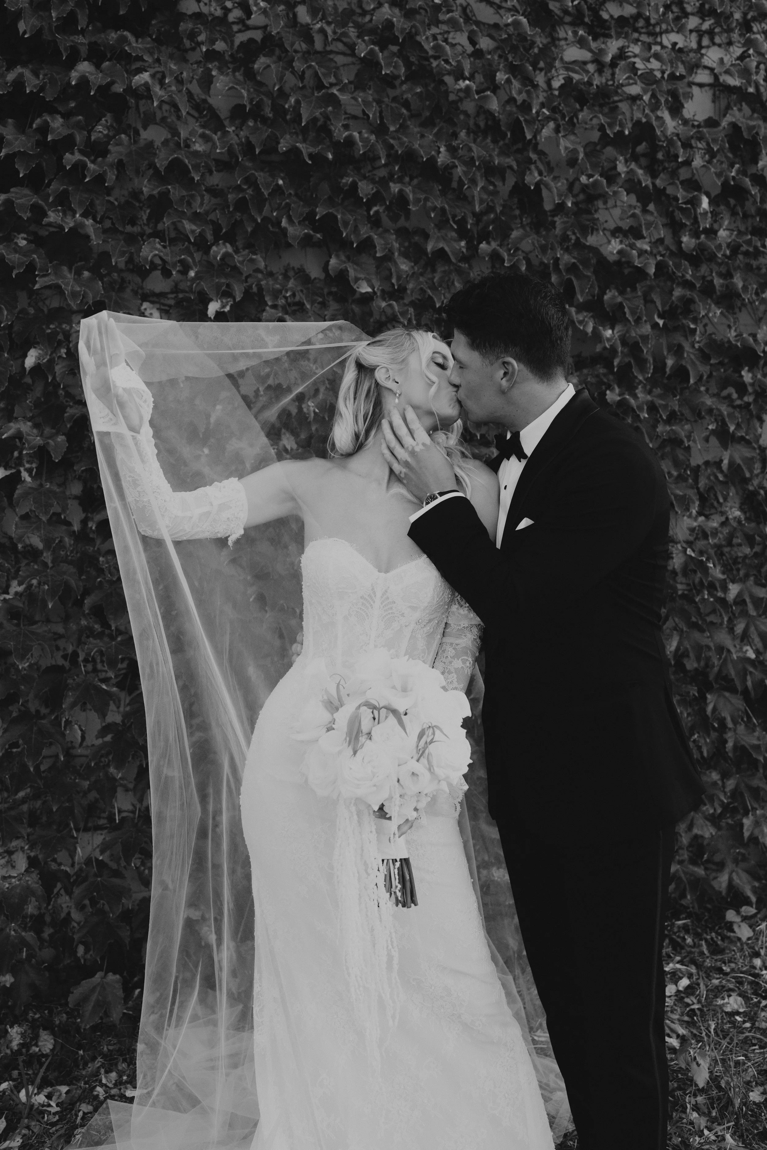 E & B bride & groom-6166-2.jpg