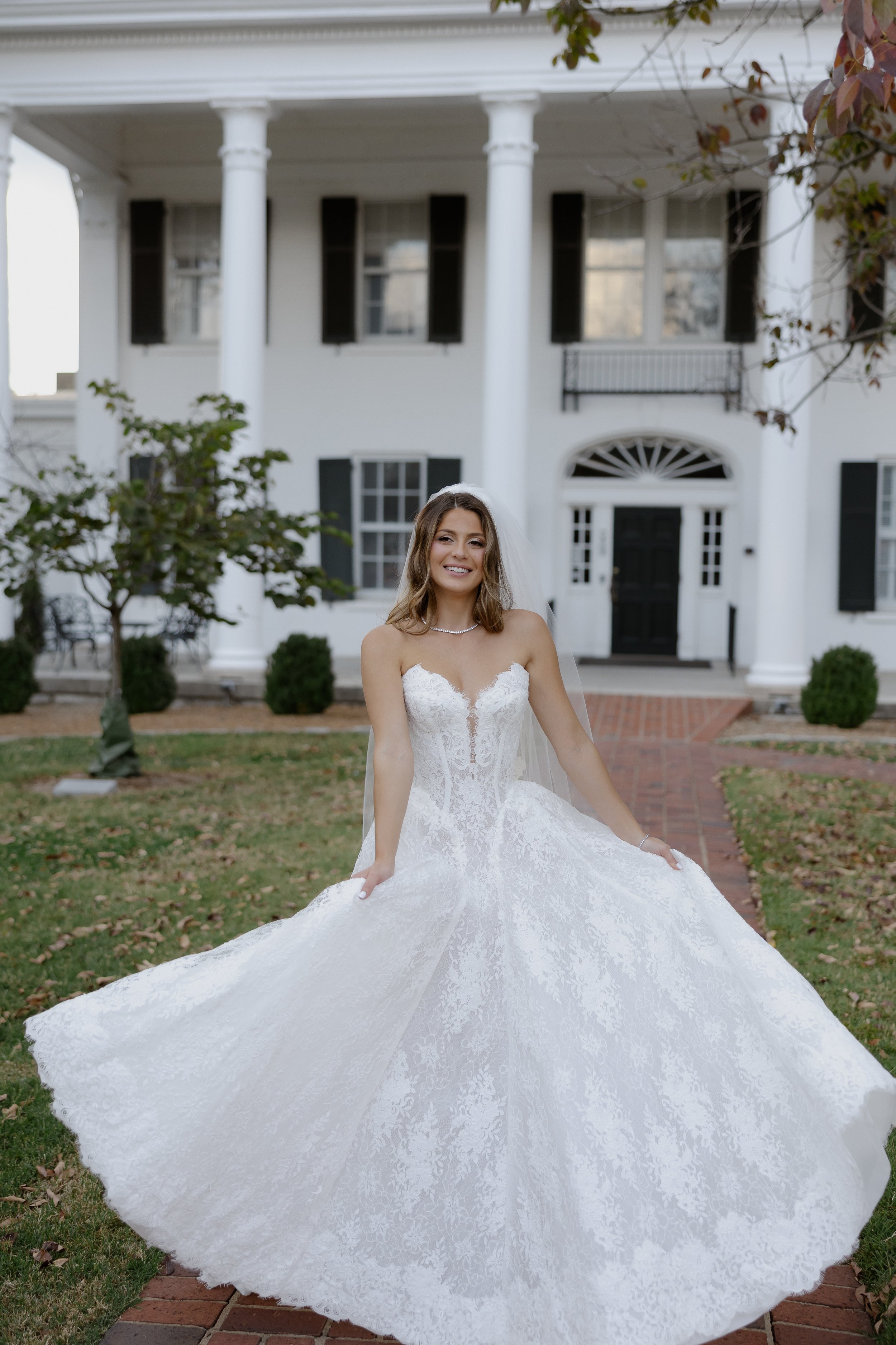 E & R Bride & Groom-4962.jpg