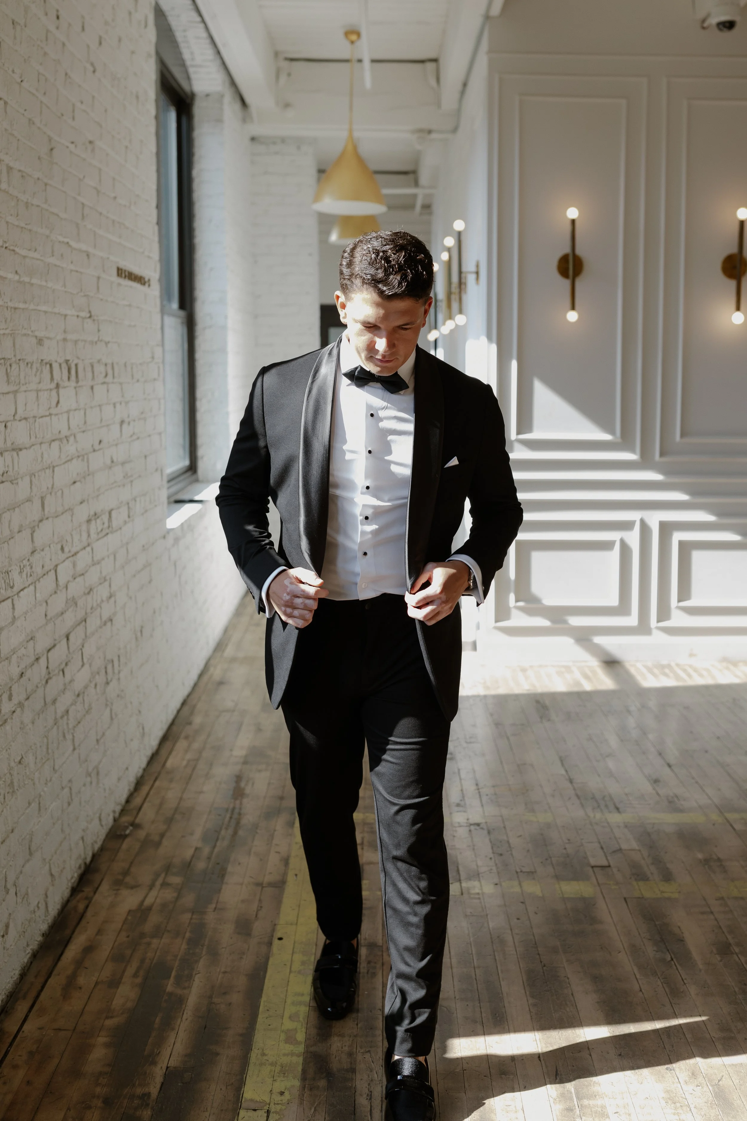 E & B getting ready moments-8021.jpg