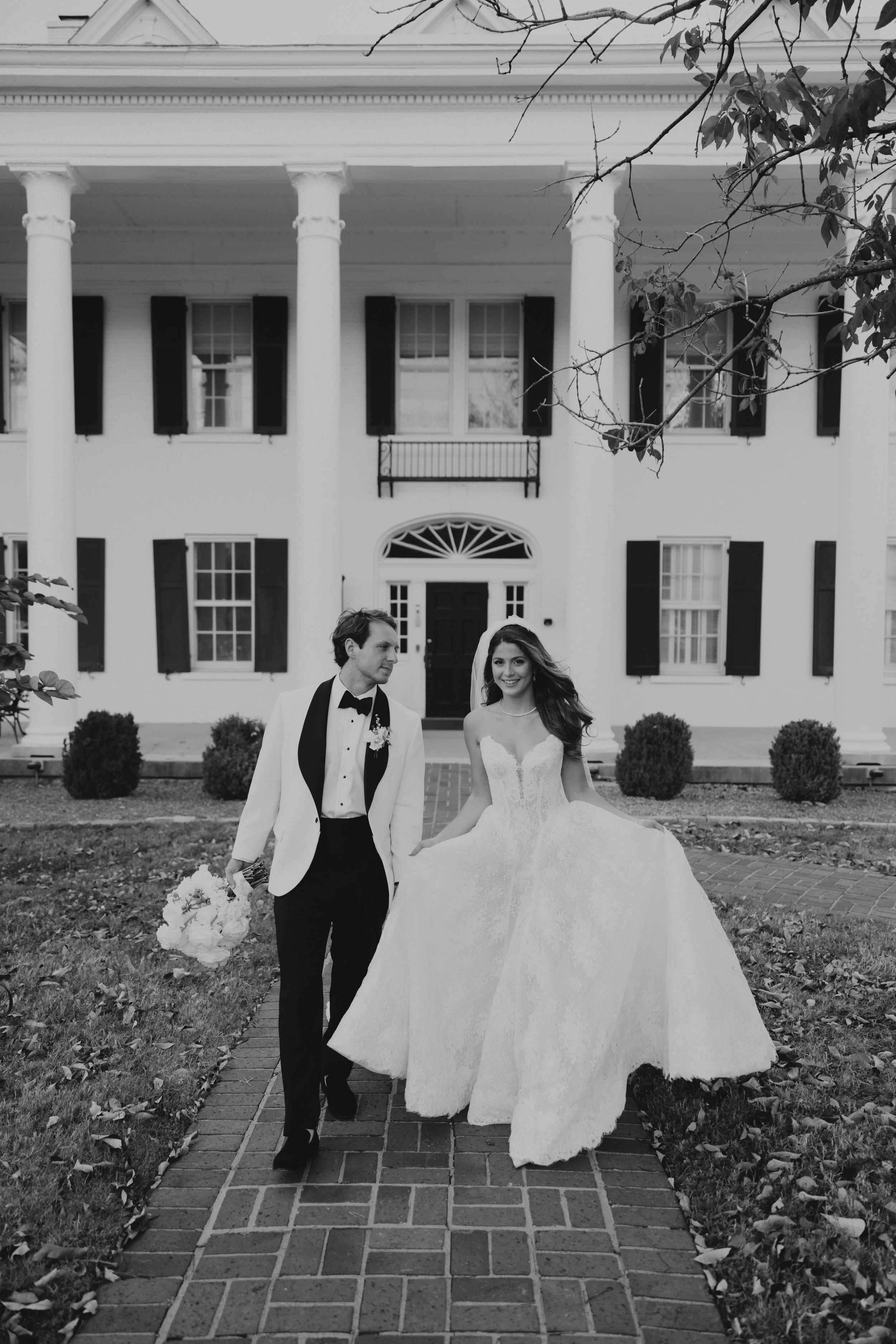 E & R Bride & Groom-4783-2.jpg