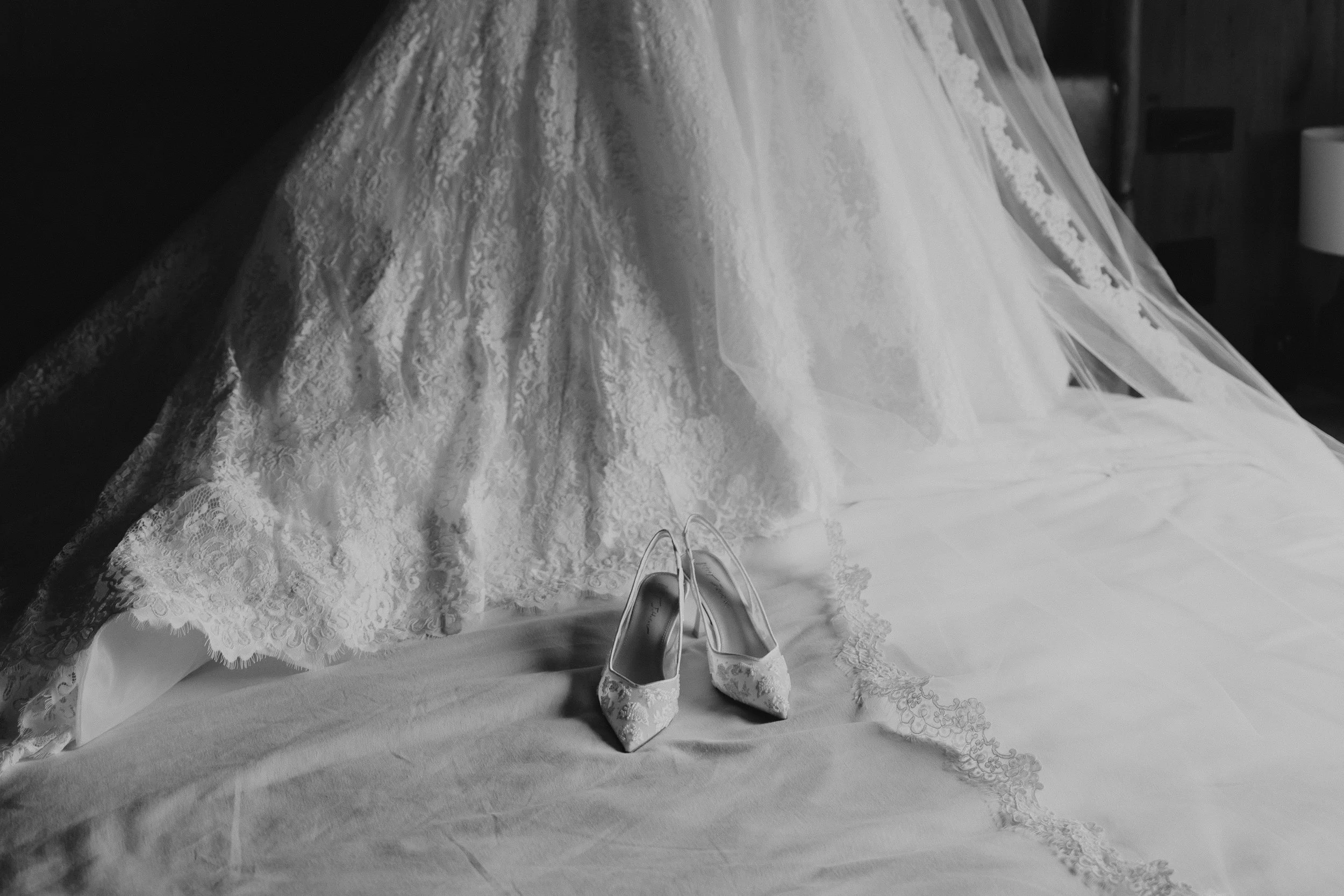 E & R Getting Ready Moments-2523.jpg