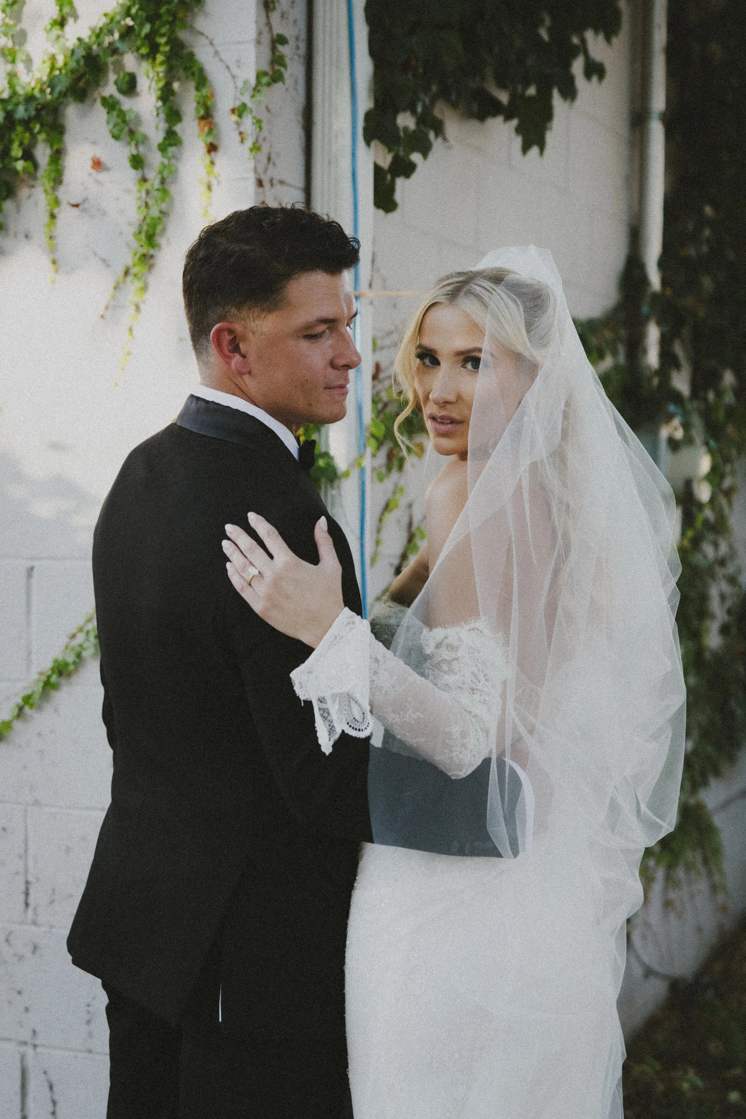 E & B bride & groom-6366.jpg