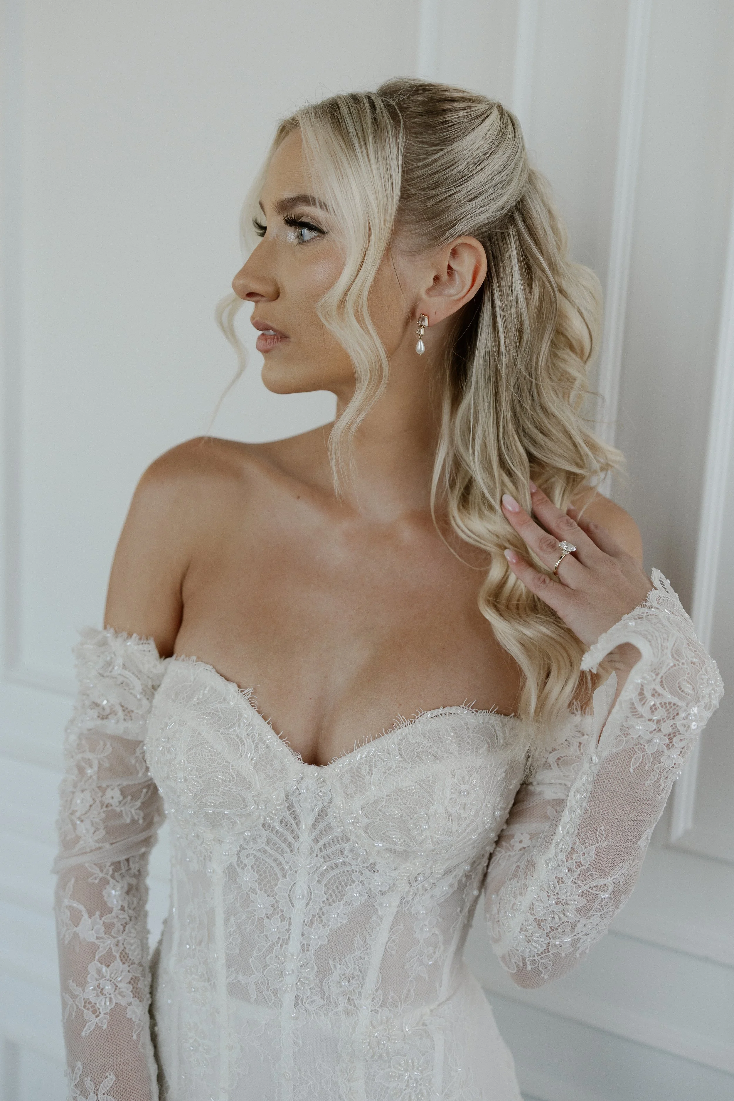 E & B getting ready moments-4392.jpg