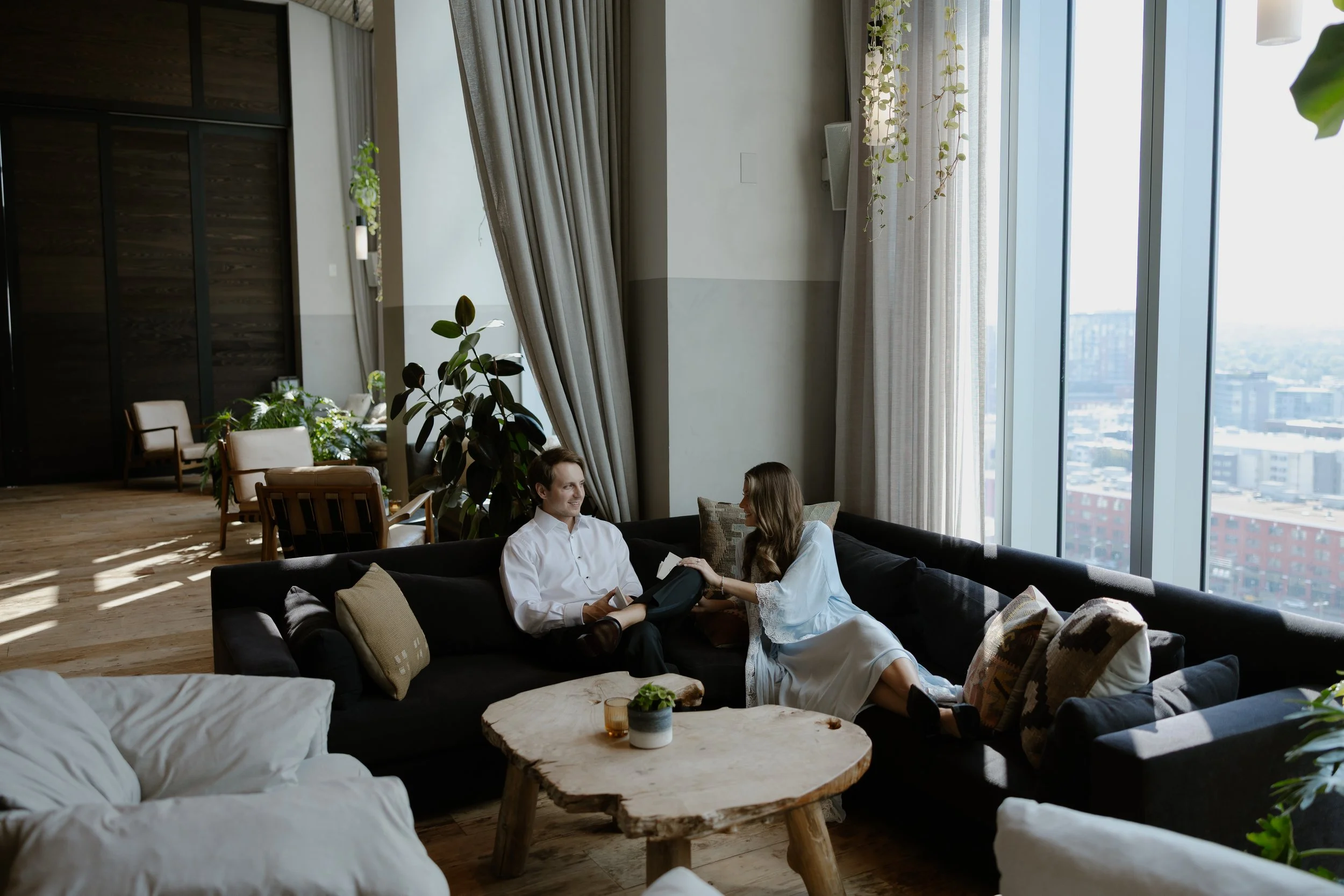 E & R Getting Ready Moments-2735.jpg