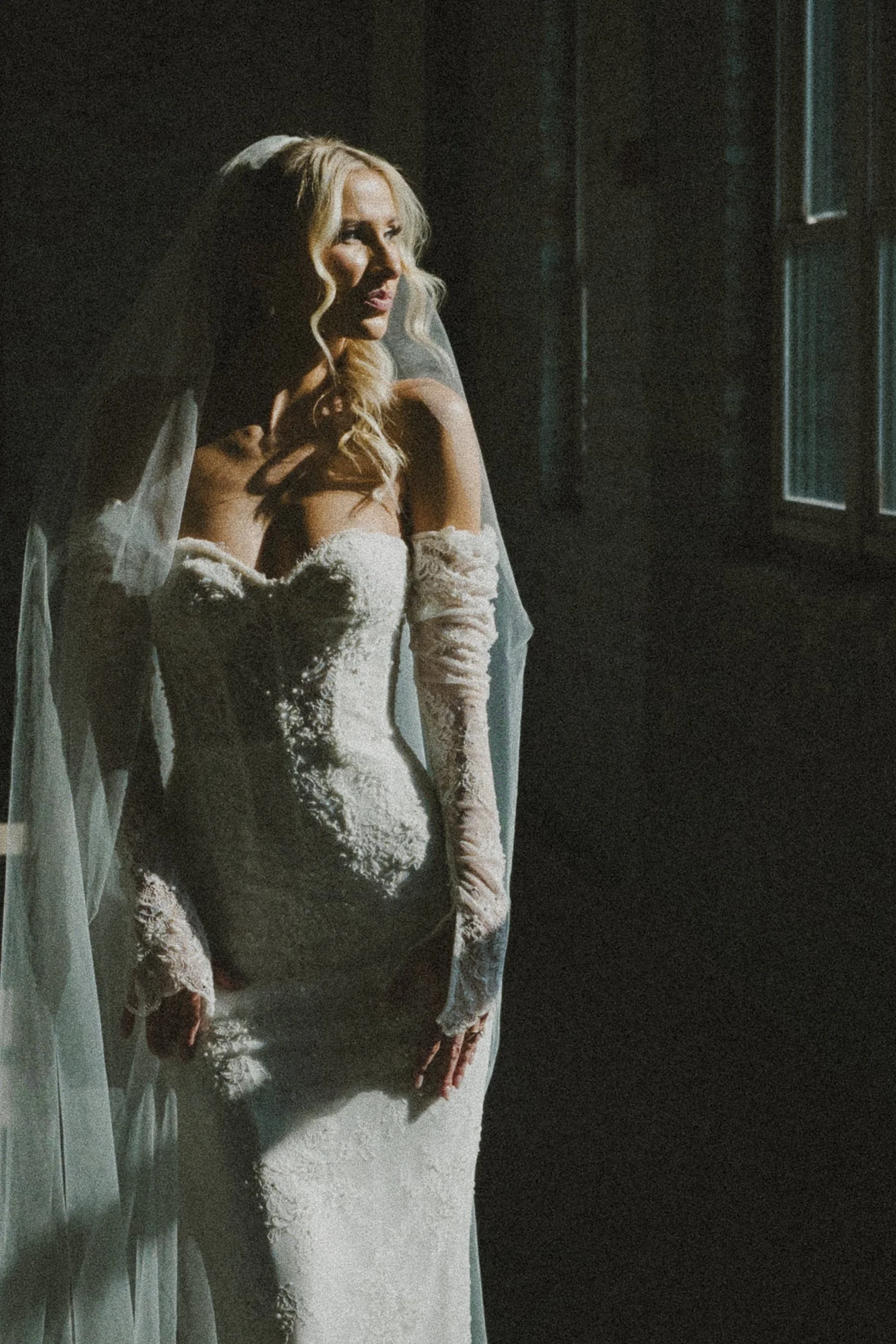 E & B bride & groom-5185.jpg